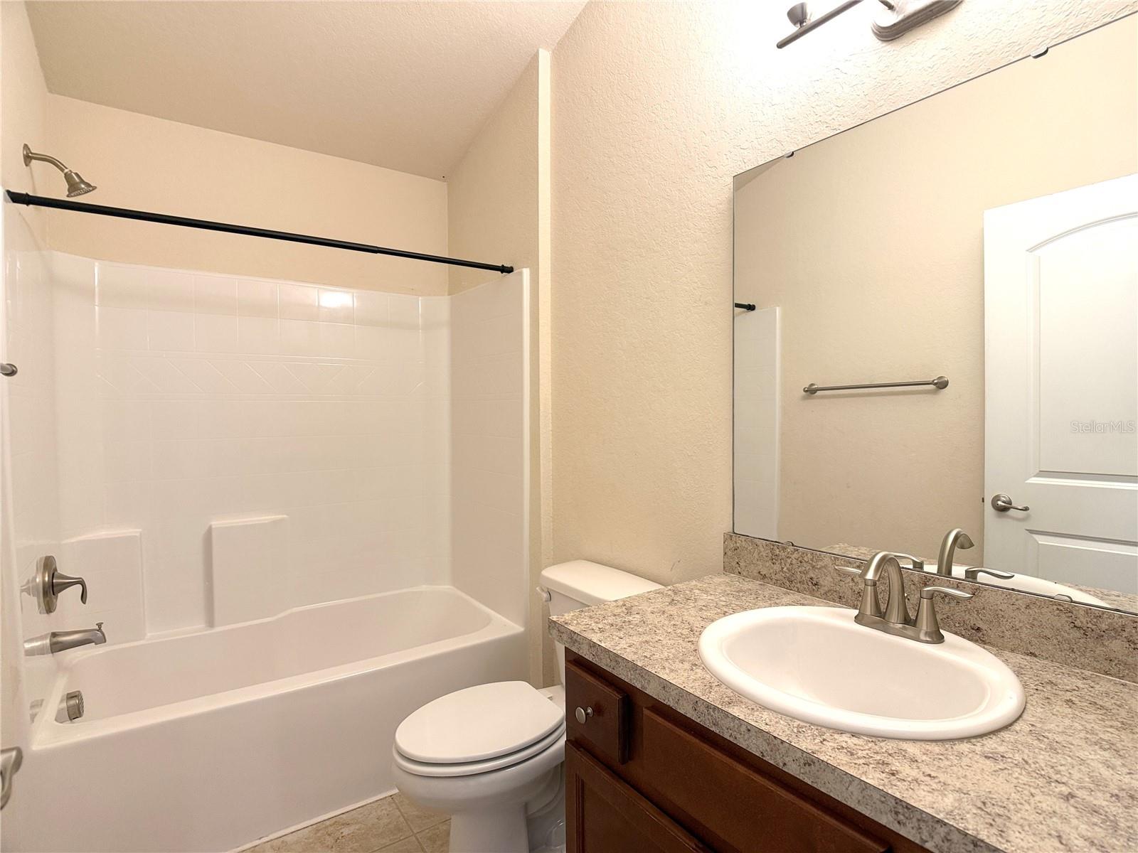 MARIA VISTA - Residential Lease