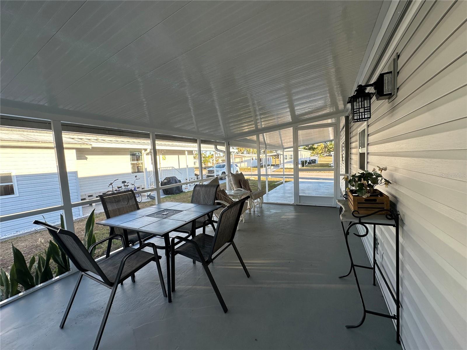 HOLIDAY PARK - Residential