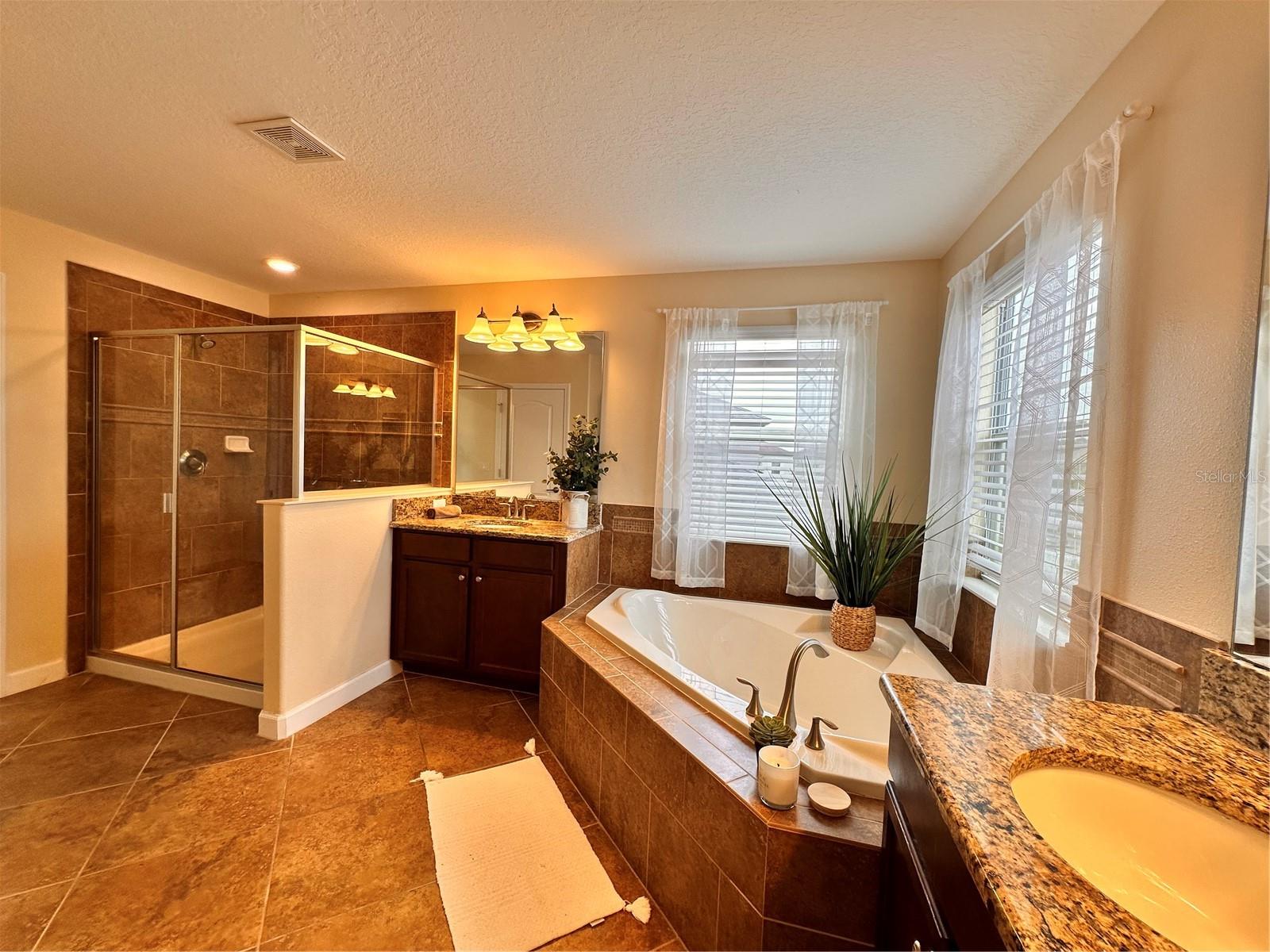 WINDERMERE SOUND - Residential