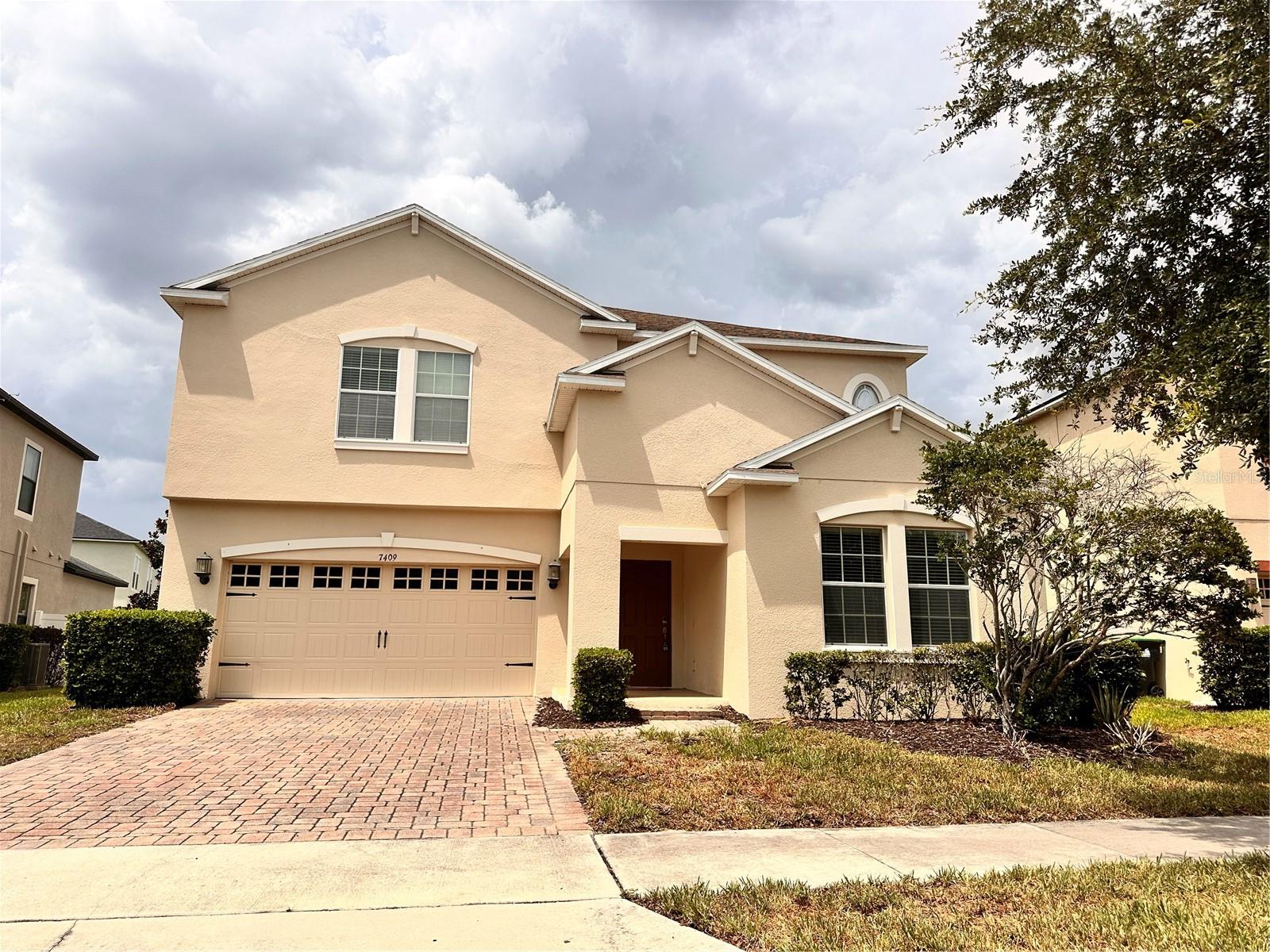 Welcome to one of the most desirable communities in Windermere!

This beautifully designed home offers 5 spacious bedrooms, 3 full bathrooms, and an exceptional floor plan featuring a large family room on the main level and an additional loft upstairs, providing the perfect balance of comfort, functionality, and flexible living space.

Boasting approximately 3,285 square feet of living area, this is one of the builder’s most popular and highly sought-after floor plans. Every room has been thoughtfully designed to maximize space, natural light, and everyday convenience, making it ideal for growing families, entertaining guests, or working from home.

The community offers outstanding amenities and a welcoming neighborhood atmosphere. Residents enjoy convenient access to major highways, shopping centers, supermarkets, restaurants, and everyday essentials.

Located in the heart of Central Florida, this home is just a short drive from Disney World, Universal Orlando Resort, SeaWorld Orlando, and many of the area’s world-famous attractions, while also providing easy access to Orlando International Airport and Downtown Orlando.

If you’re looking for a spacious, move-in-ready home in one of Windermere’s most sought-after communities, this is an exceptional opportunity you won’t want to miss.