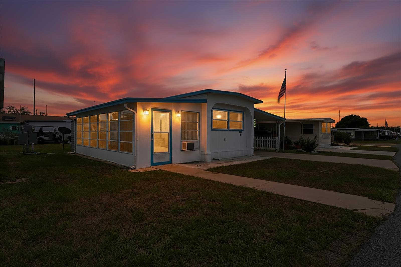 SLEEPY HOLLOW MOBILE ESTATES - Residential