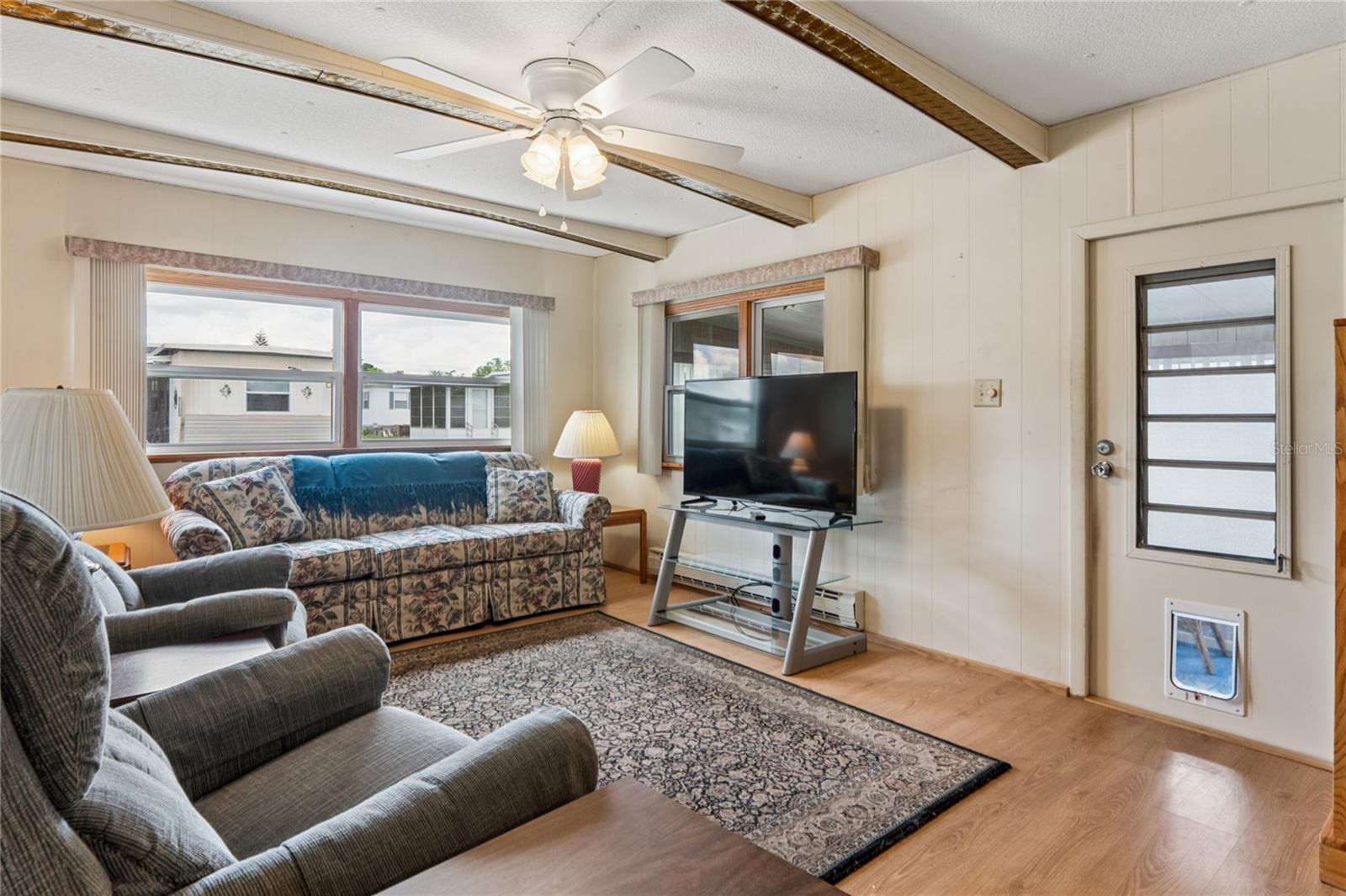 SLEEPY HOLLOW MOBILE ESTATES - Residential