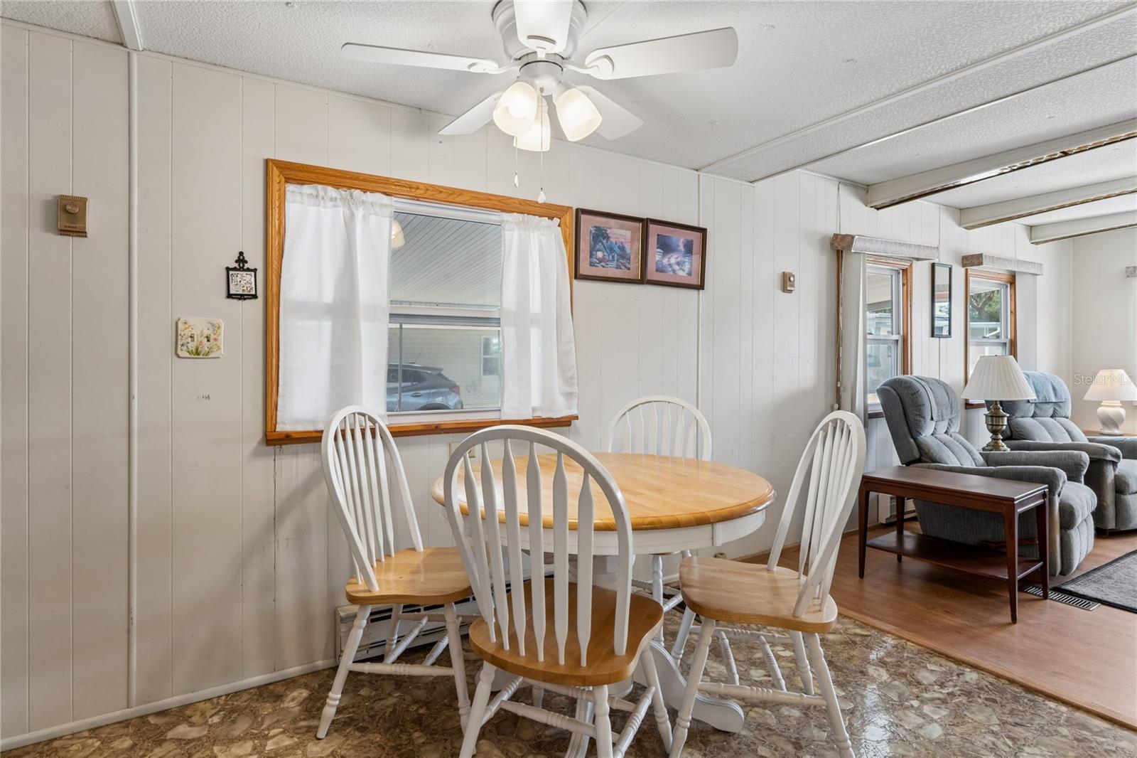 SLEEPY HOLLOW MOBILE ESTATES - Residential
