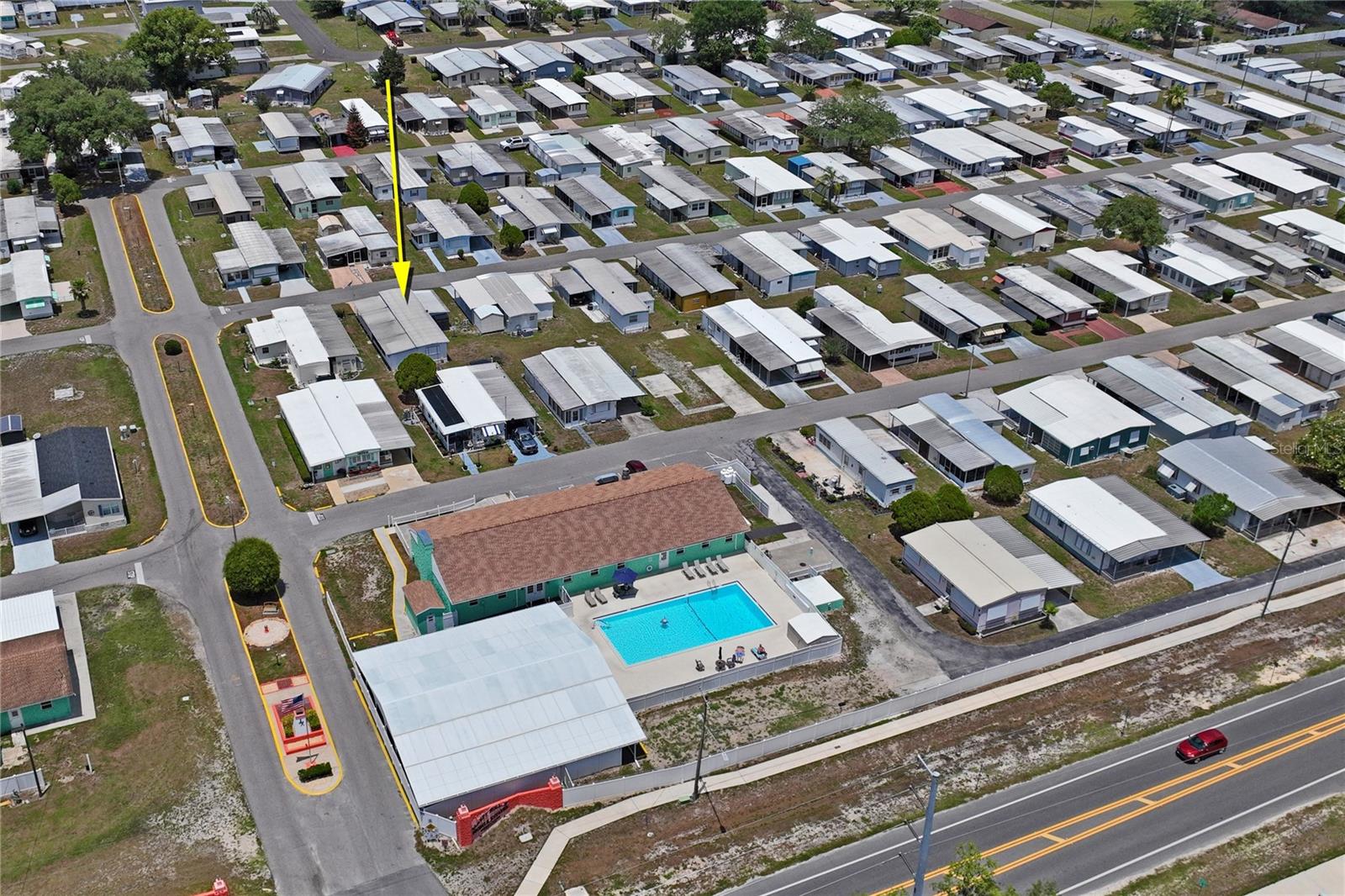 SLEEPY HOLLOW MOBILE ESTATES - Residential