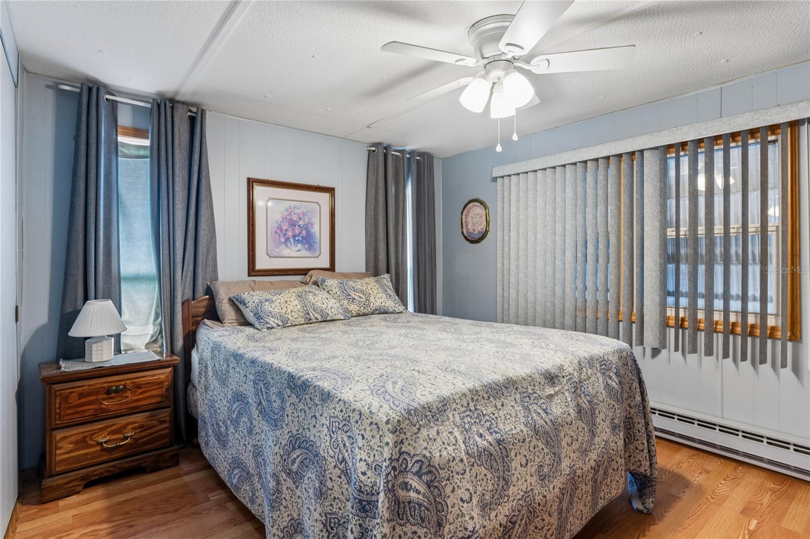 SLEEPY HOLLOW MOBILE ESTATES - Residential