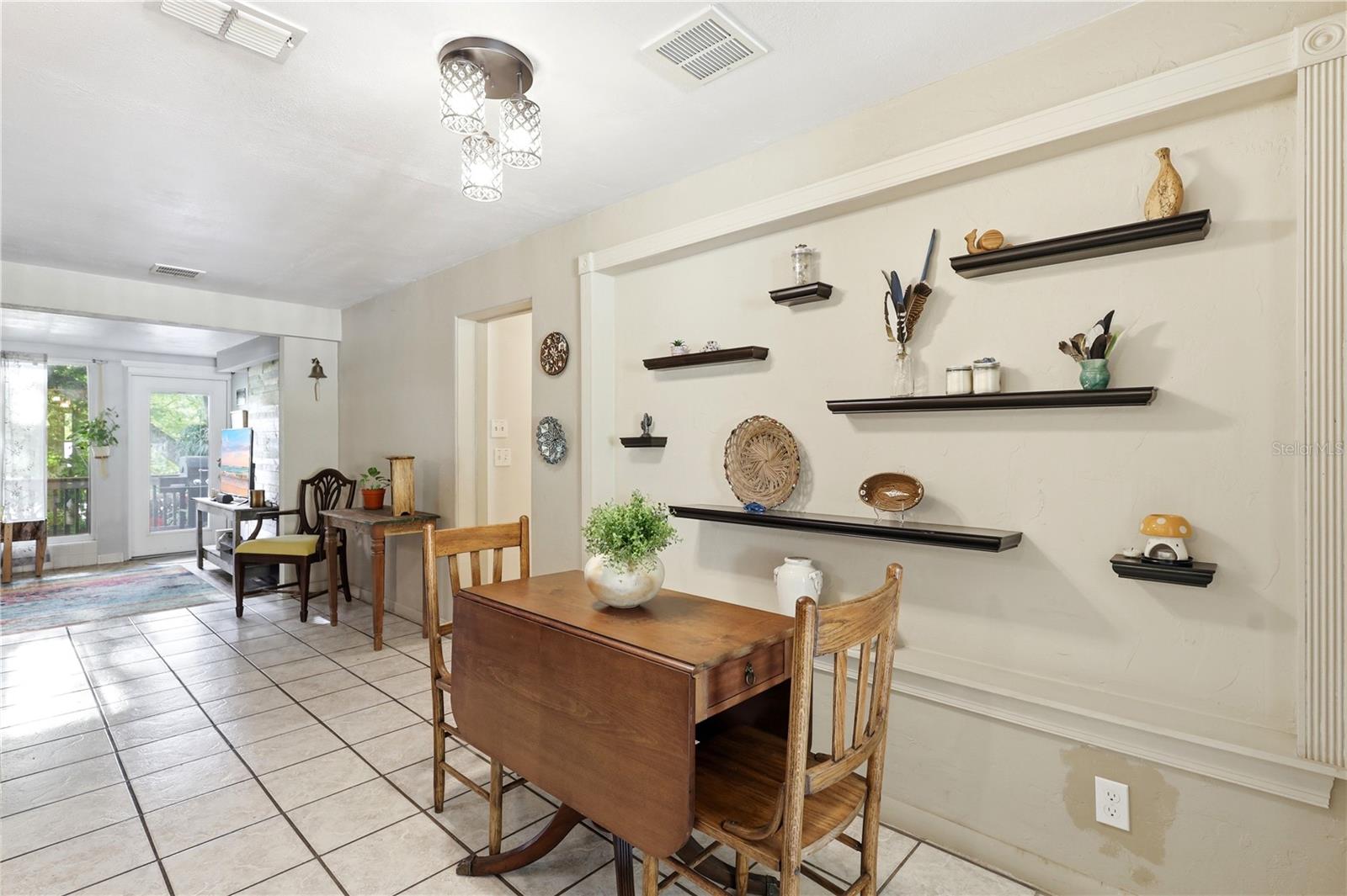 PLANTATION ESTATES UNIT 16 - Residential