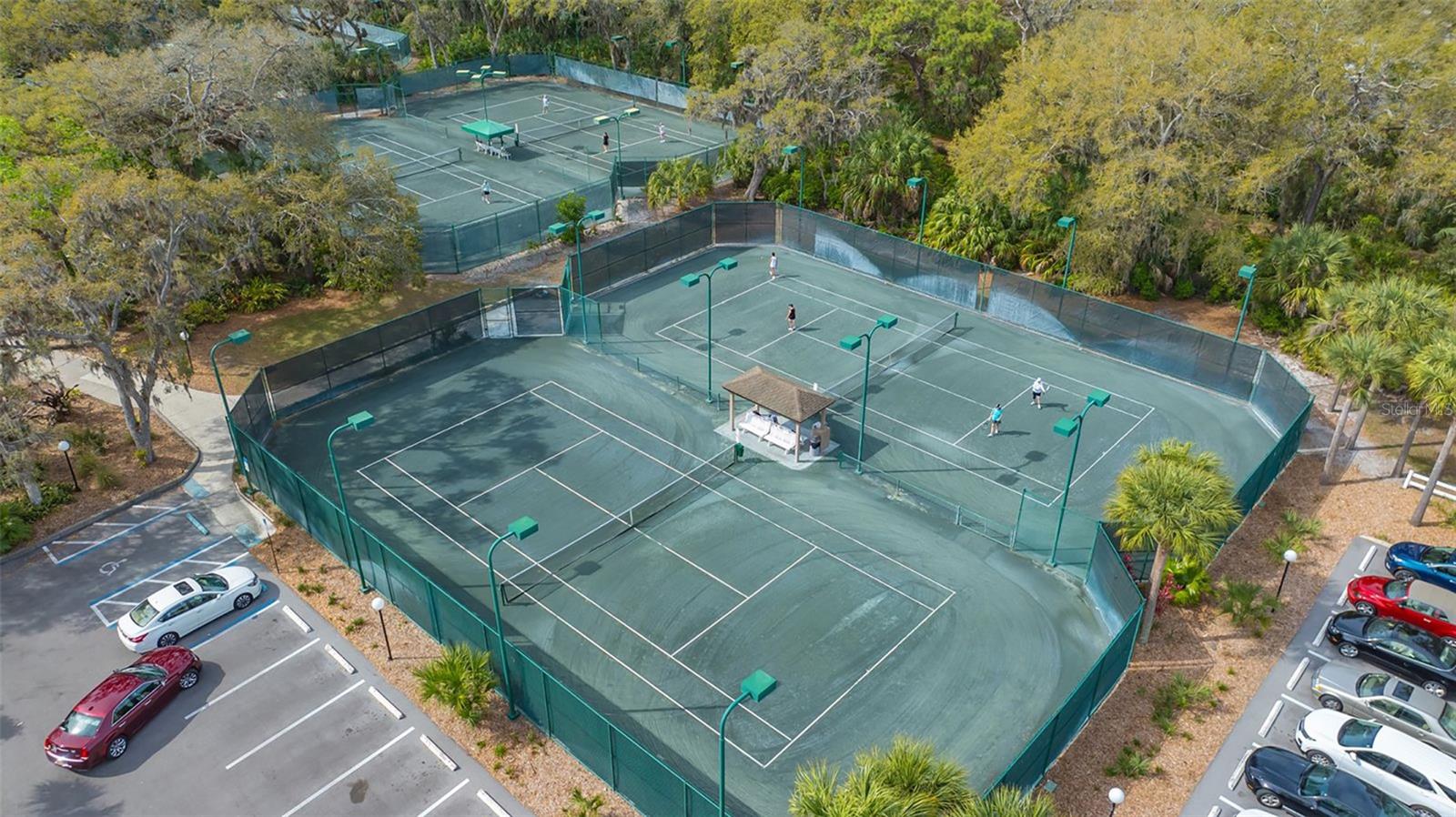 CHARTWELL GREEN - Residential