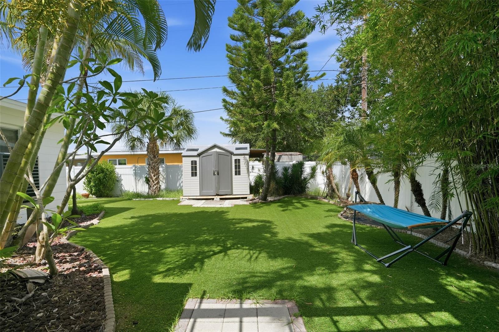 SHOREACRES CENTER - Residential