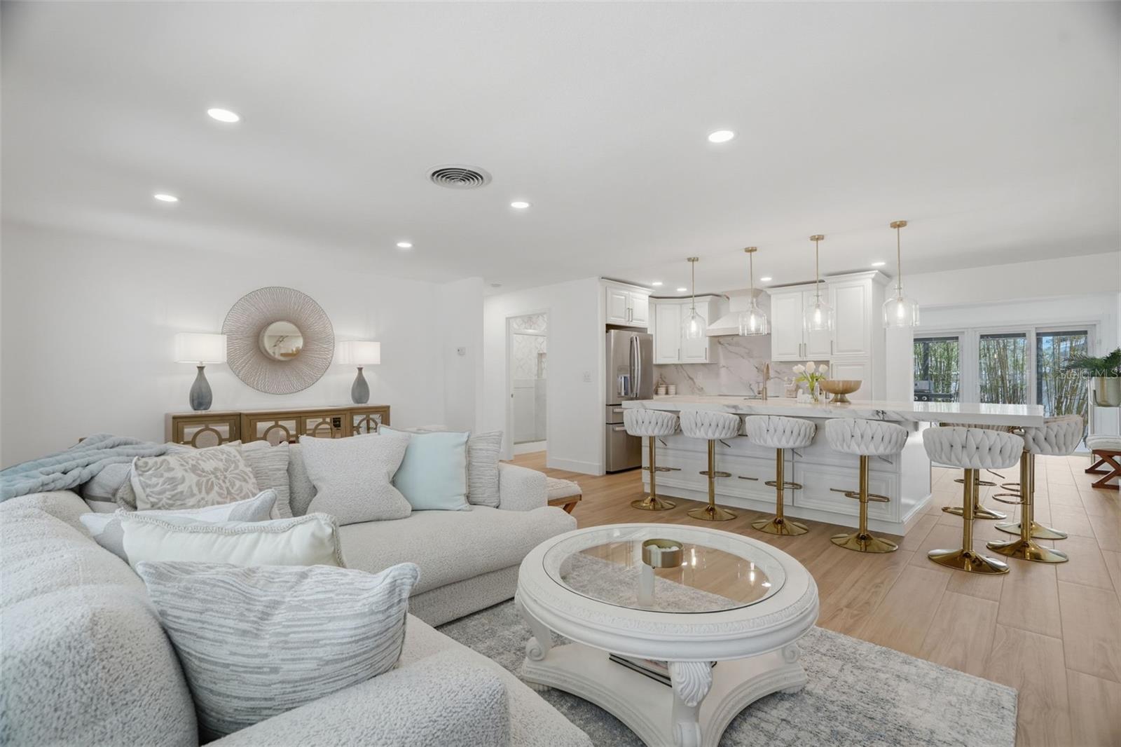 SHOREACRES CENTER - Residential