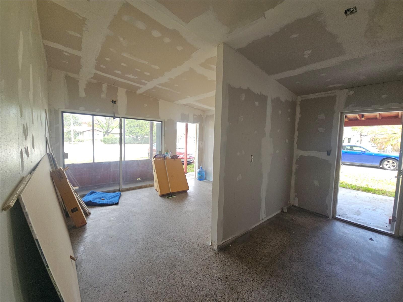 TANGERINE ACRES - Residential Income