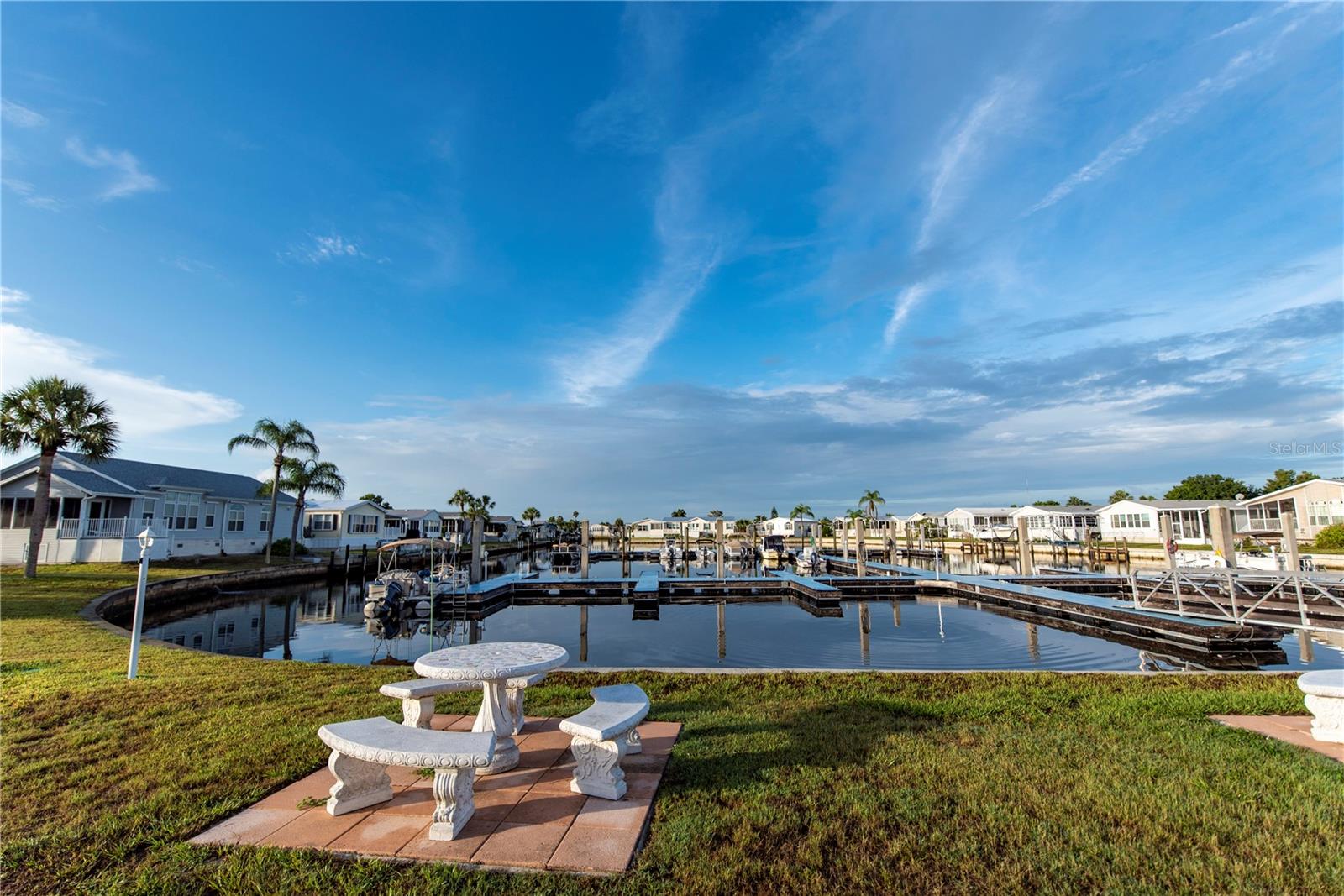 WINDMILL VILLAGE - Residential
