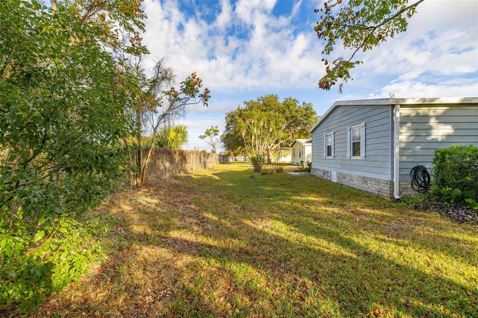 ZELLWOOD STATION - Residential