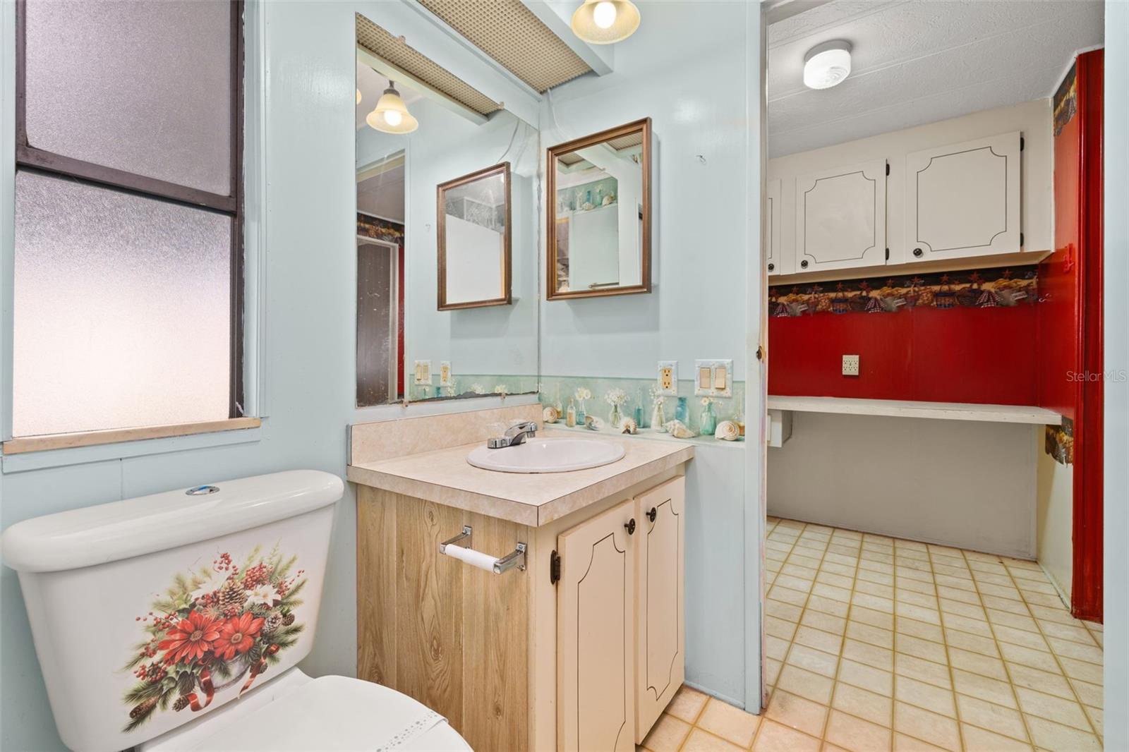 ZELLWOOD STATION - Residential