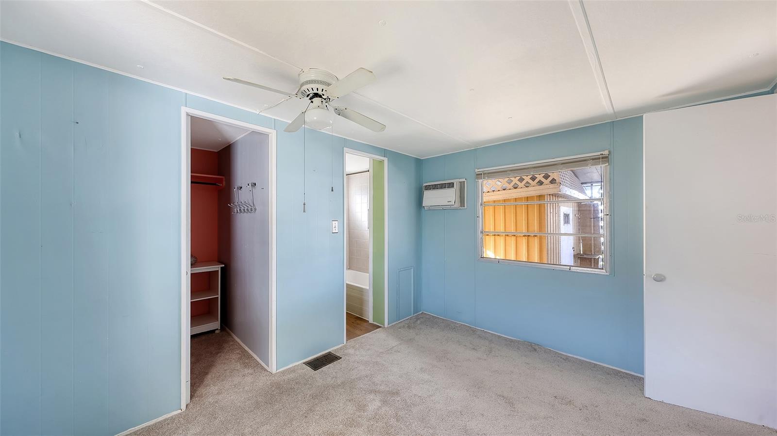 DE SOTO COMMUNITY UNIT ONE - Residential