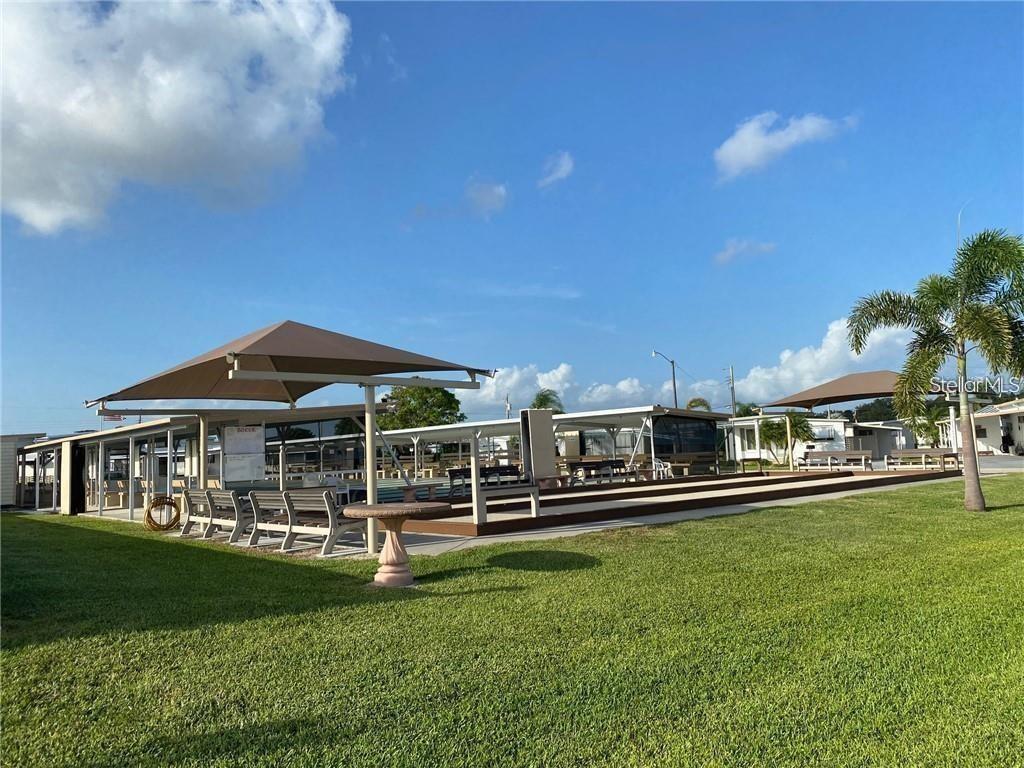 DE SOTO COMMUNITY UNIT ONE - Residential