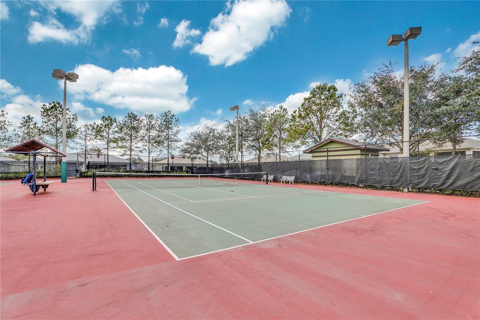 ARLINGTON RIDGE - Residential