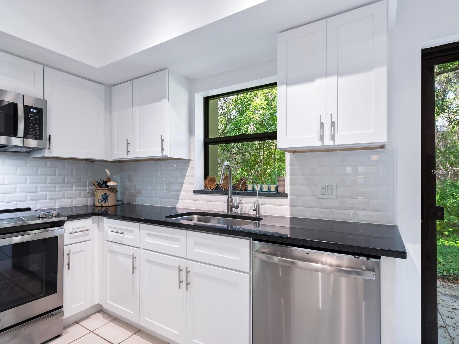 LANDINGS SOUTH VII, THE LANDINGS - Residential