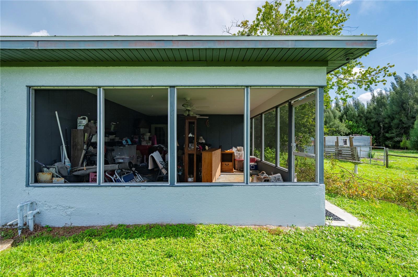 TOWN ESTATES - Residential