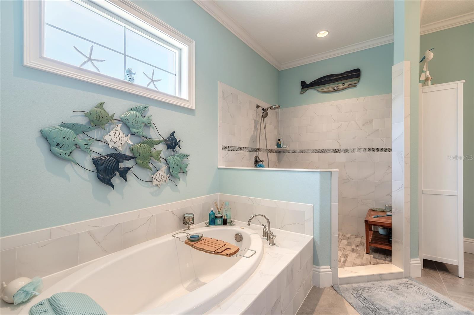 OSPREY POINT - Residential