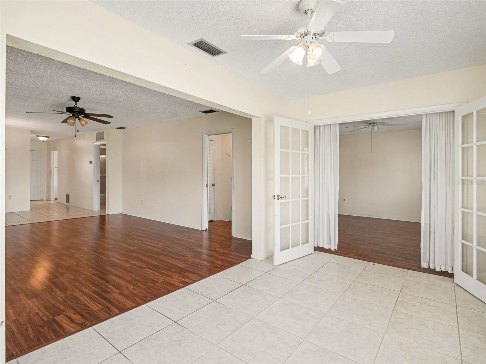 CAMBRIDGE VILLAGE - Residential