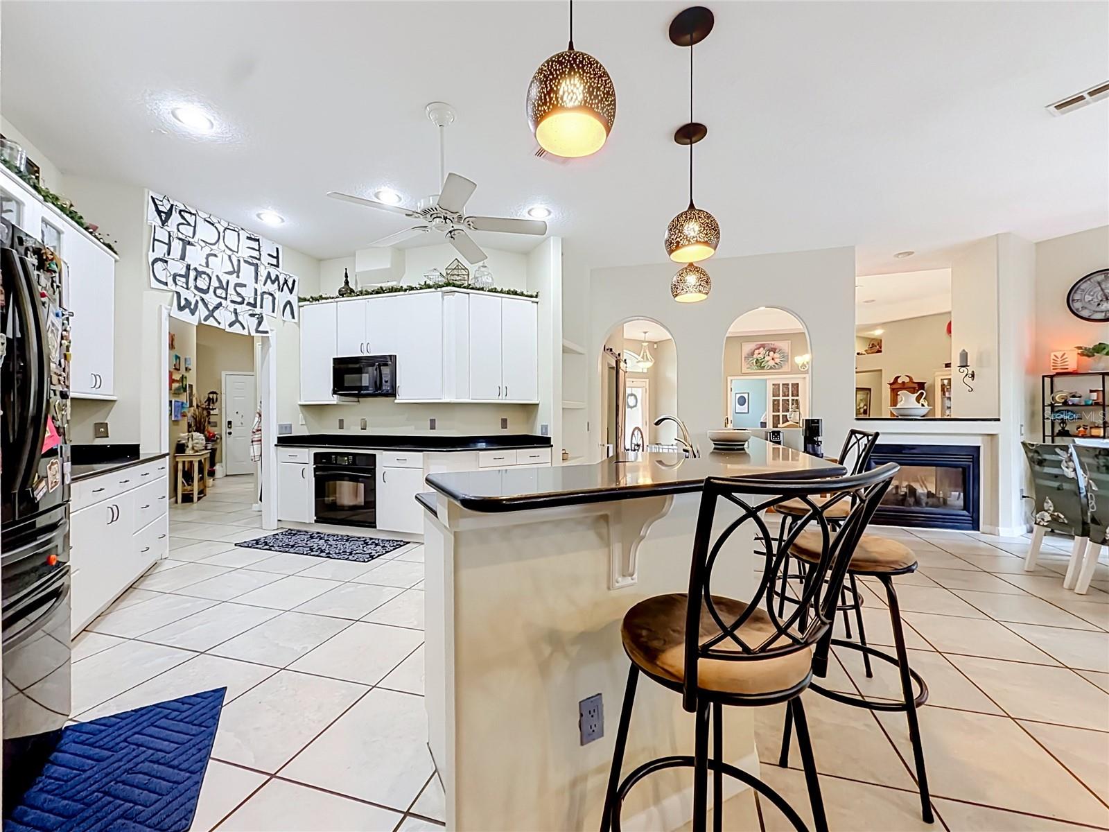 ROYAL HIGHLANDS - Residential