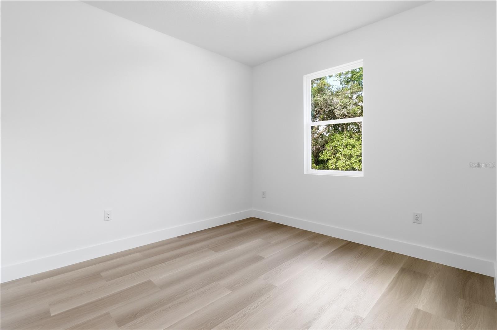 CITRUS SPGS UNIT 06 - Residential