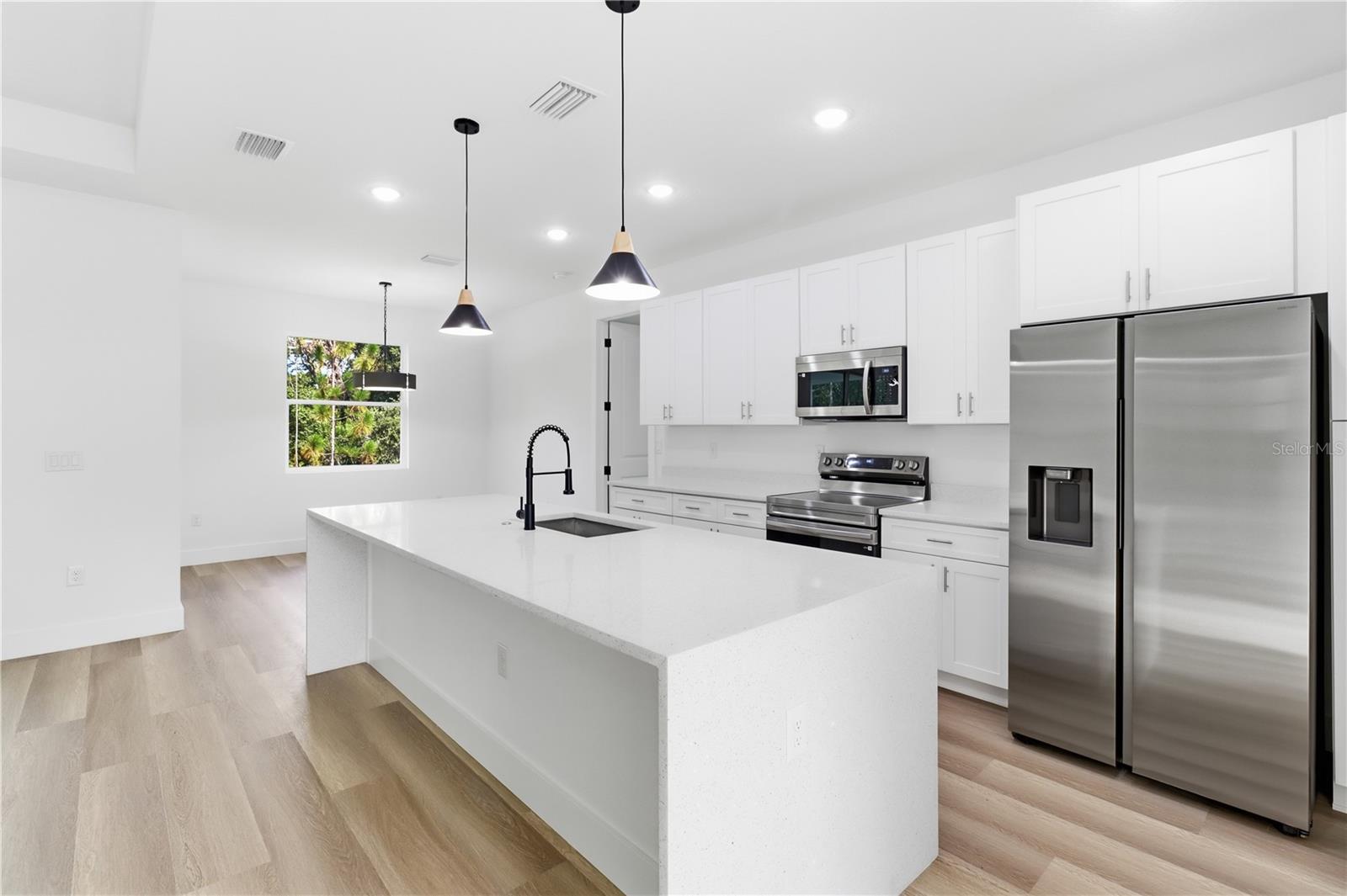 CITRUS SPGS UNIT 06 - Residential
