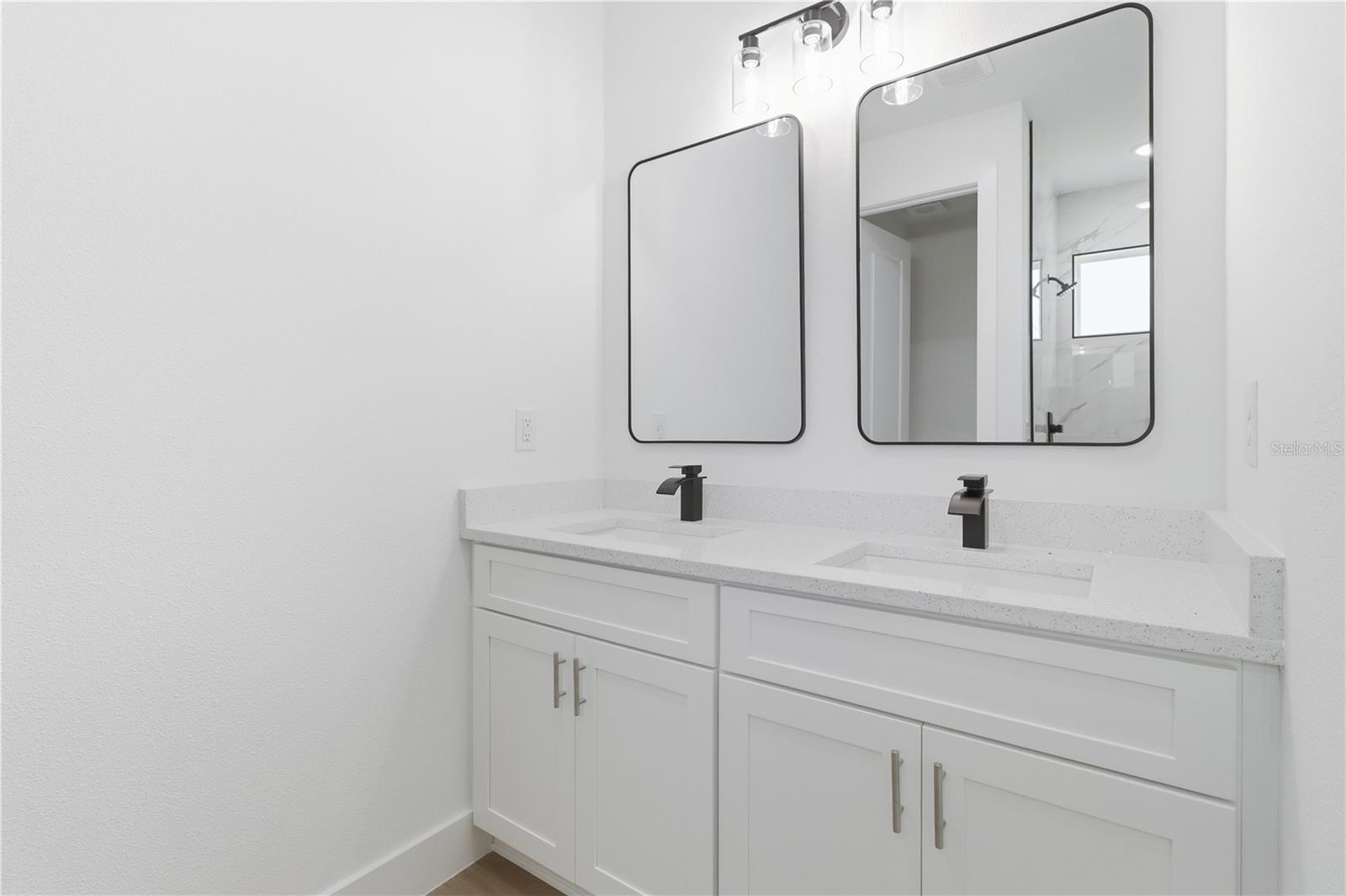 CITRUS SPGS UNIT 06 - Residential