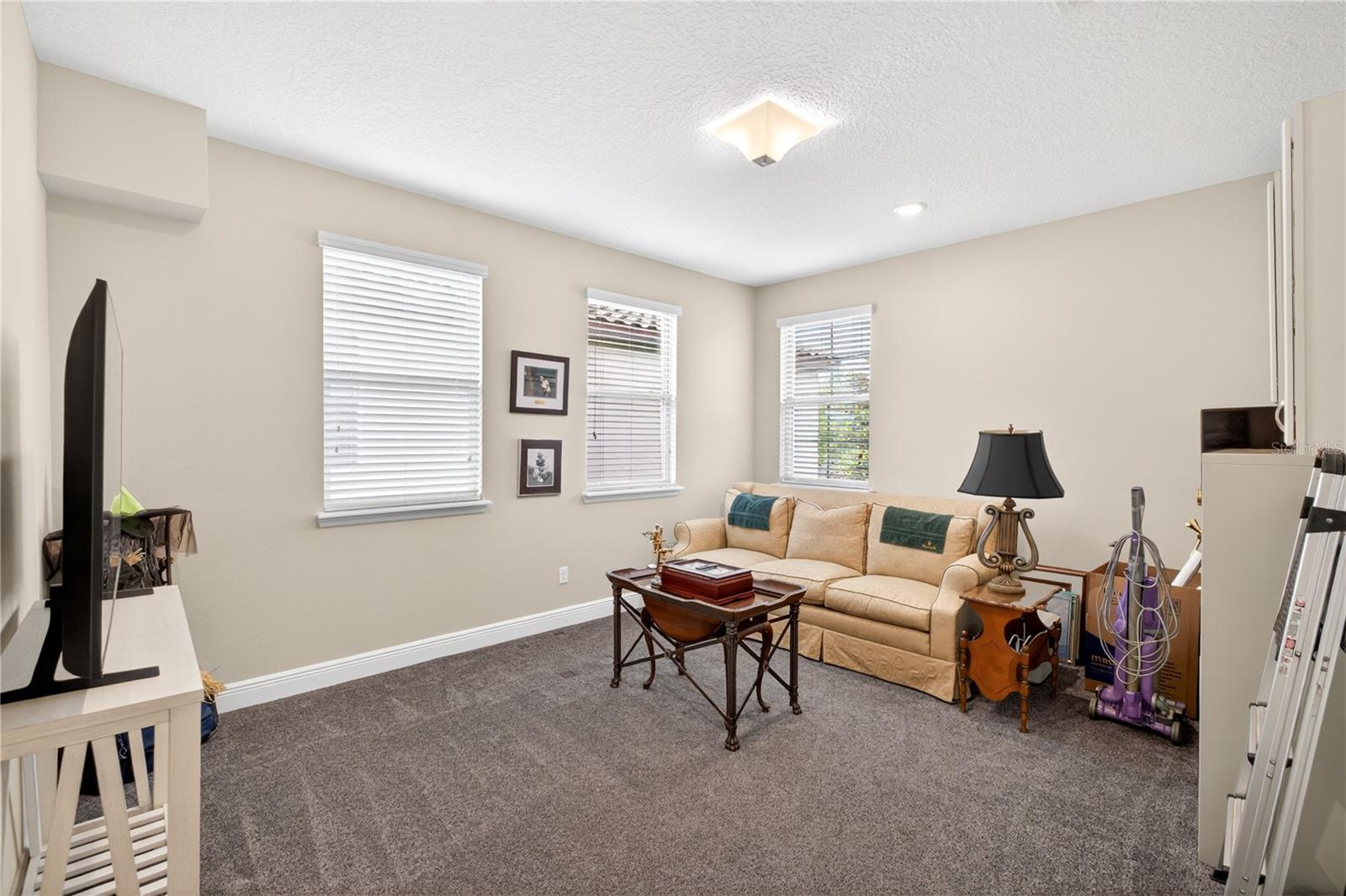 TWINWATERS - Residential
