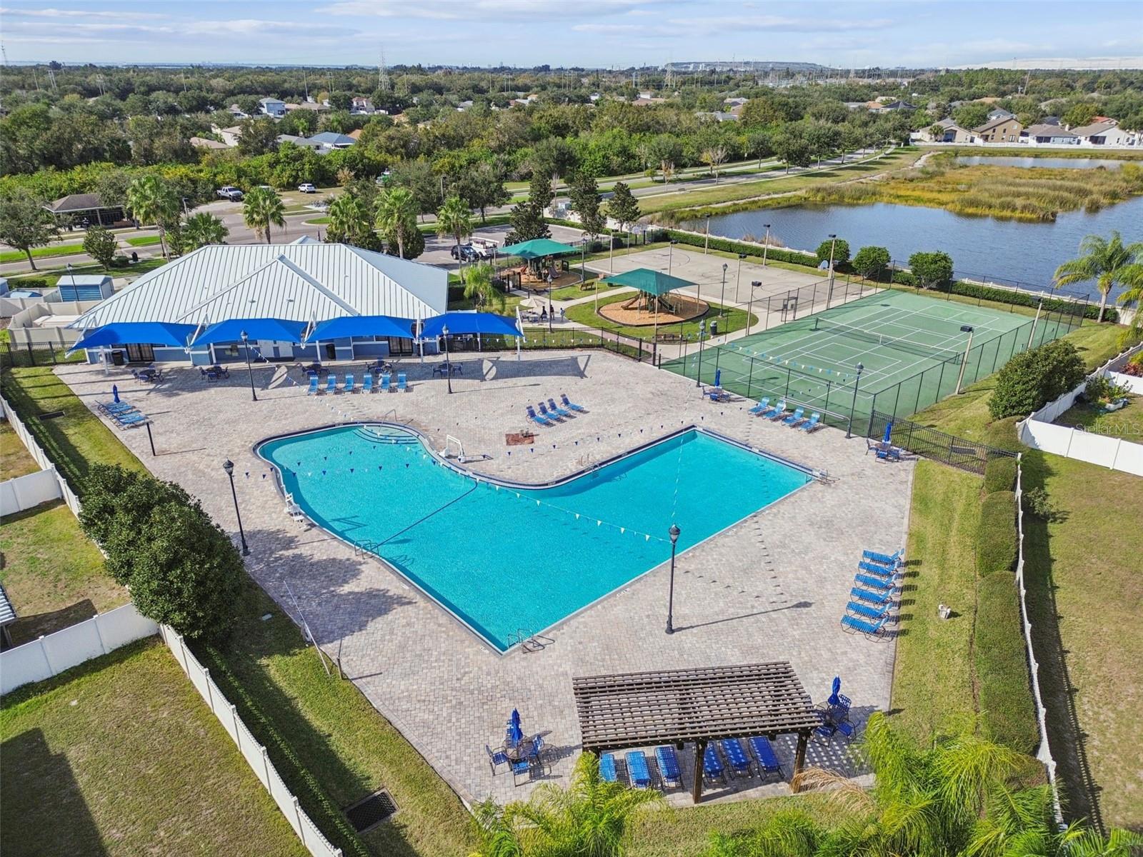 CARRIAGE POINTE SOUTH PH 2B - Residential