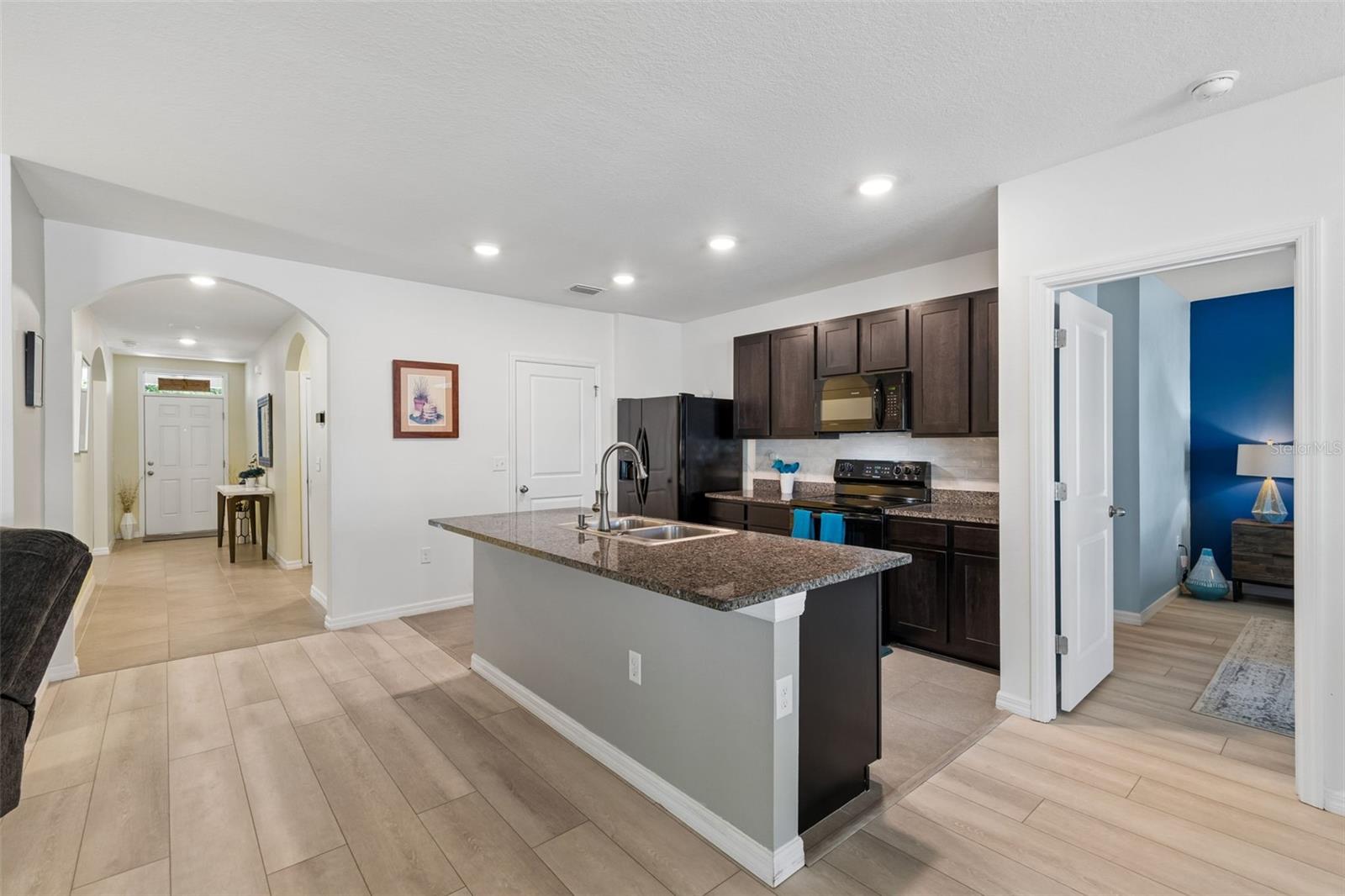 CARRIAGE POINTE SOUTH PH 2B - Residential