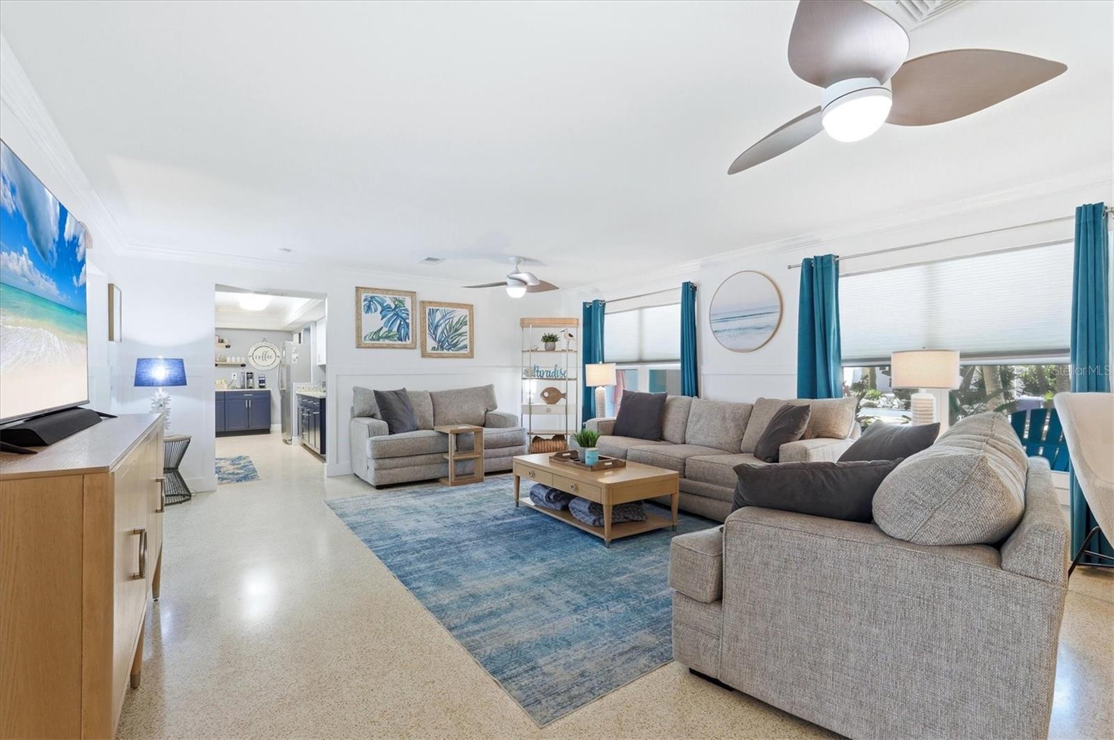 SIESTA BEACH - Residential