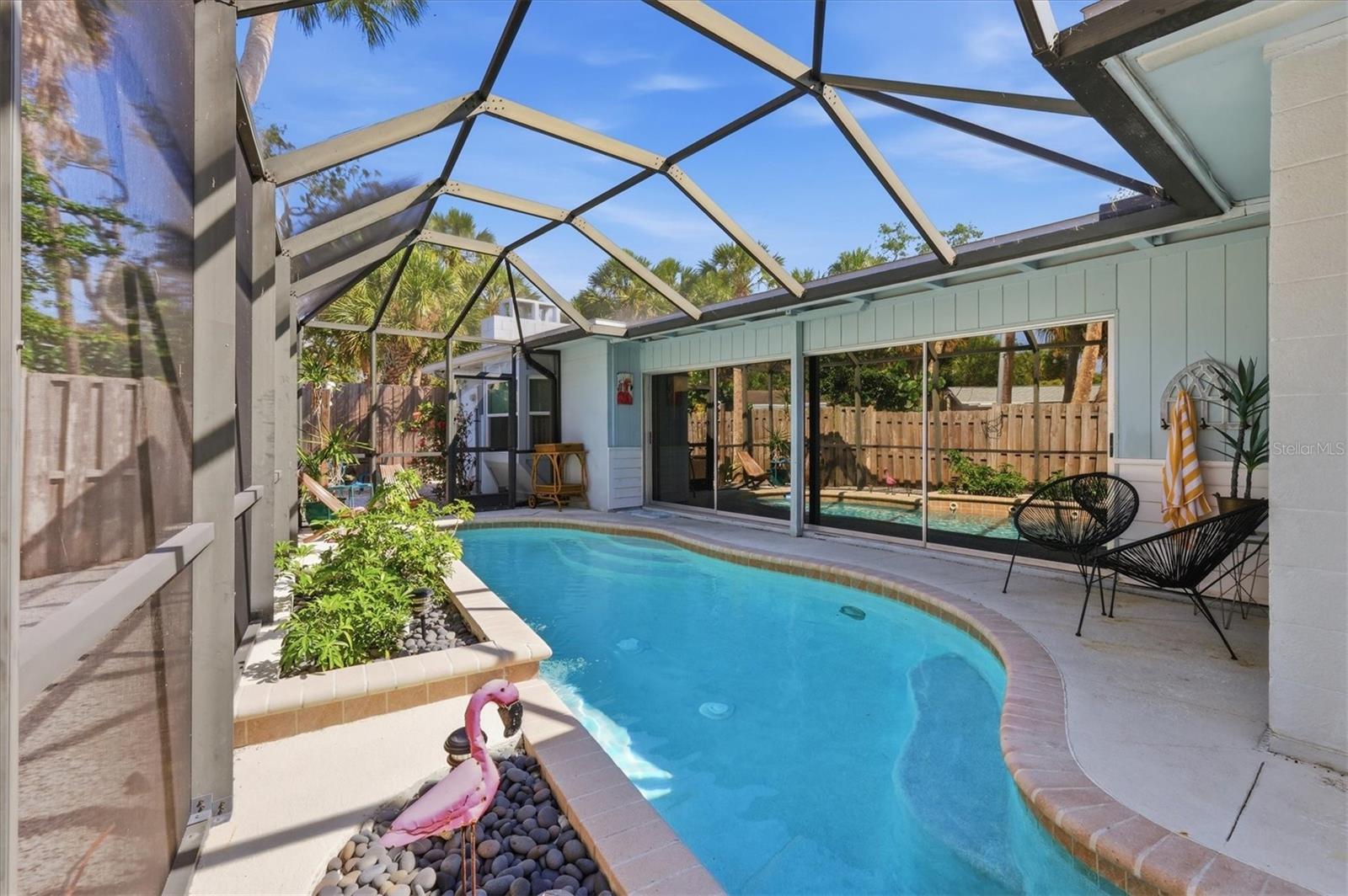 SIESTA BEACH - Residential
