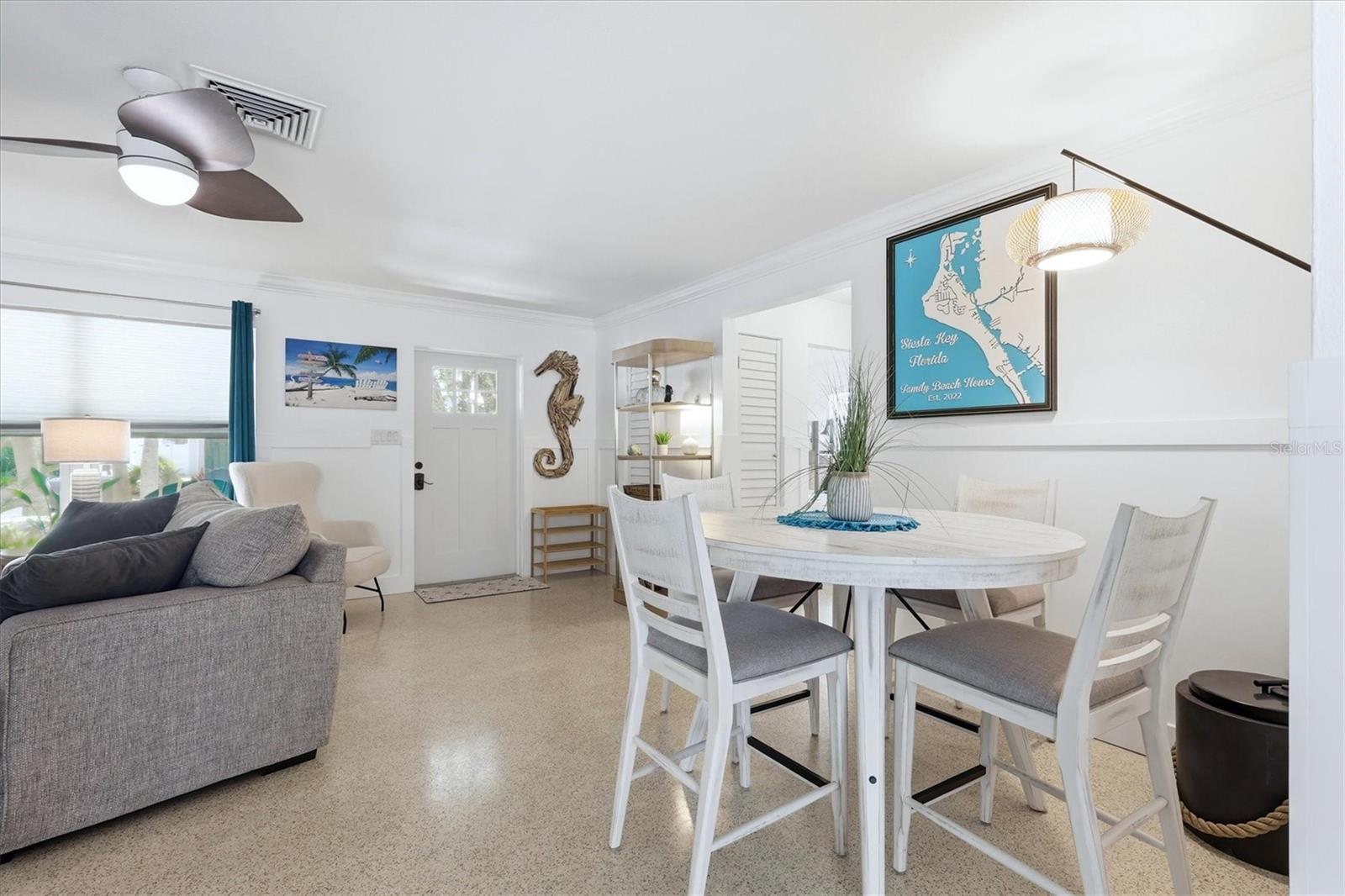 SIESTA BEACH - Residential