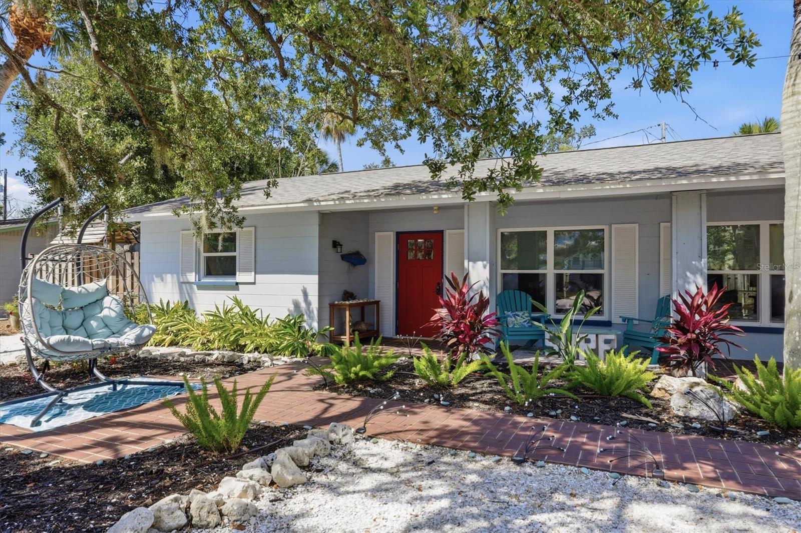 SIESTA BEACH - Residential