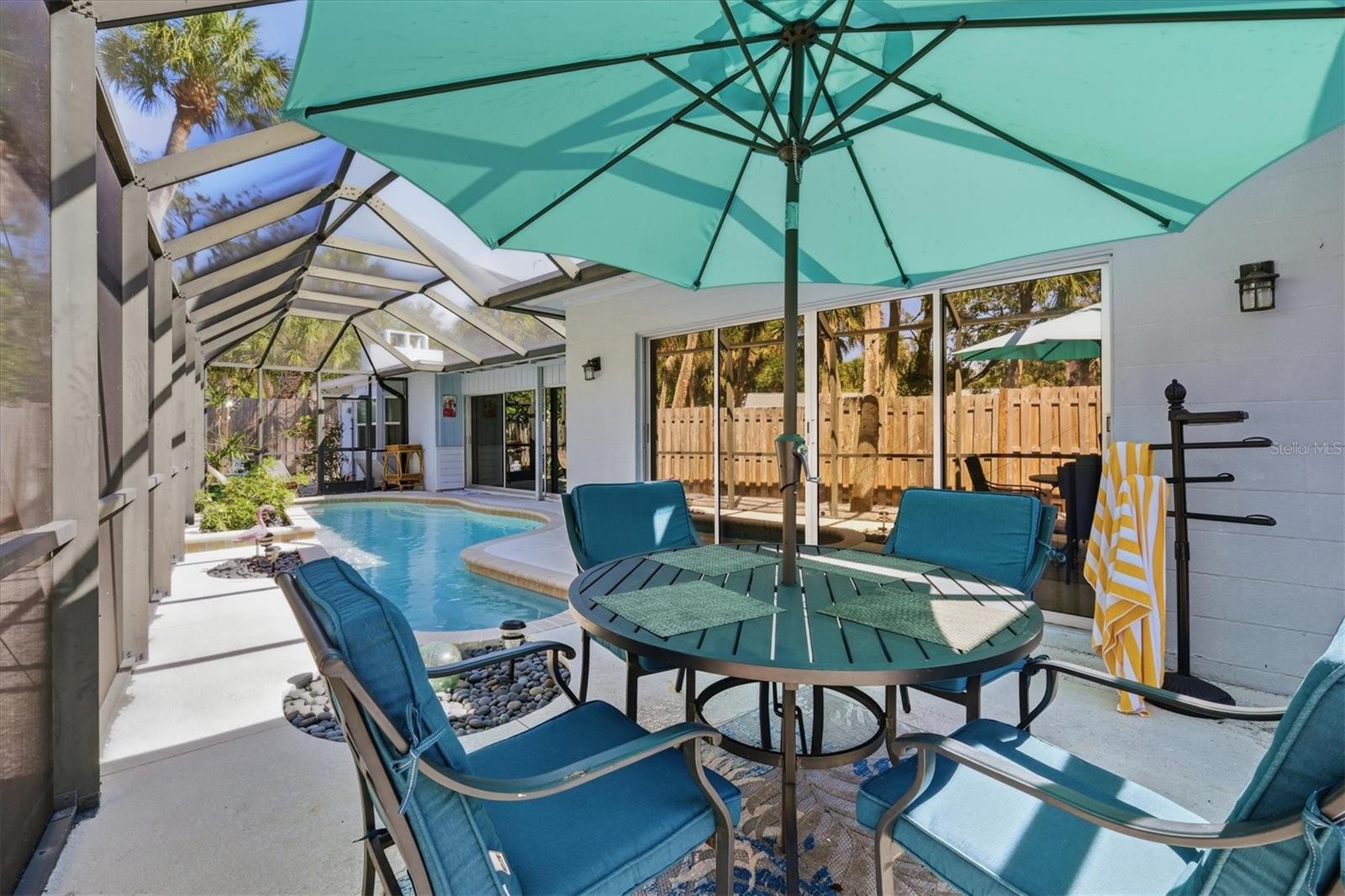 SIESTA BEACH - Residential