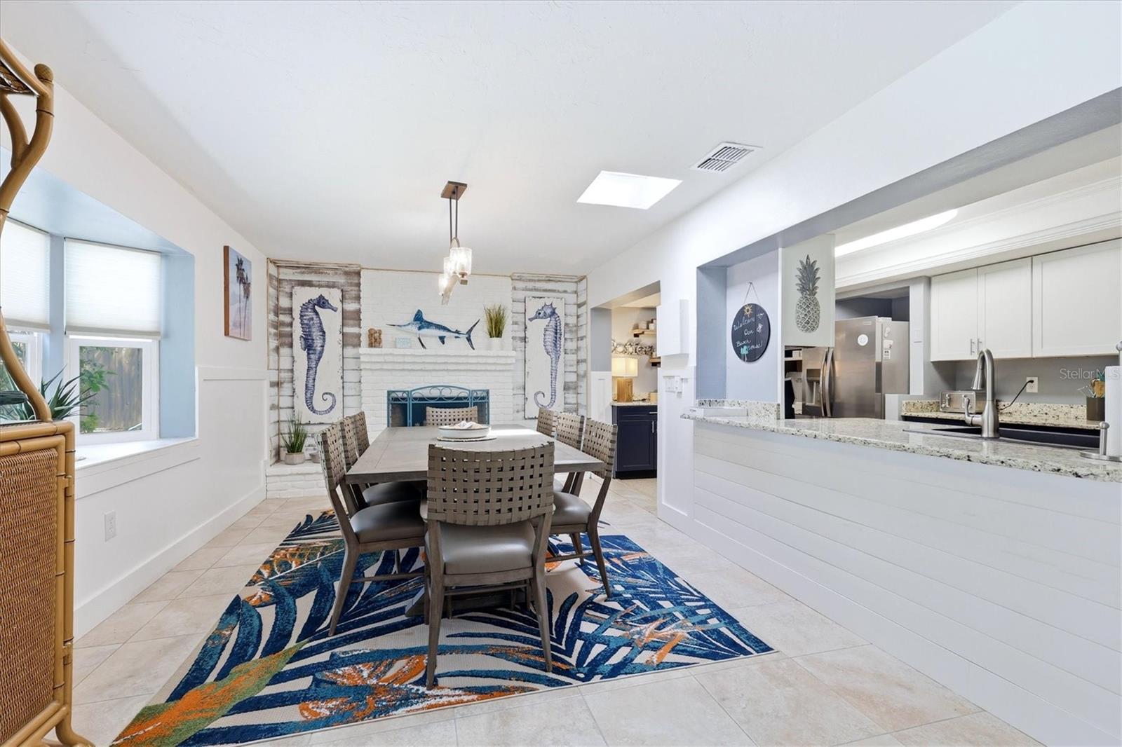 SIESTA BEACH - Residential