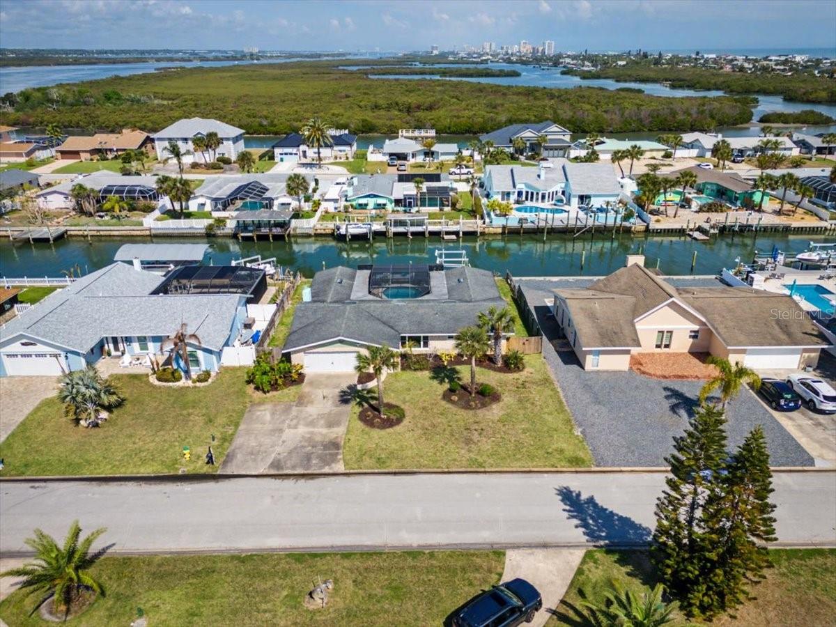 YACHT HAVEN - Residential