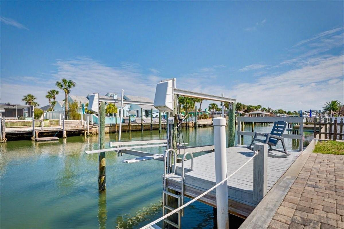 YACHT HAVEN - Residential