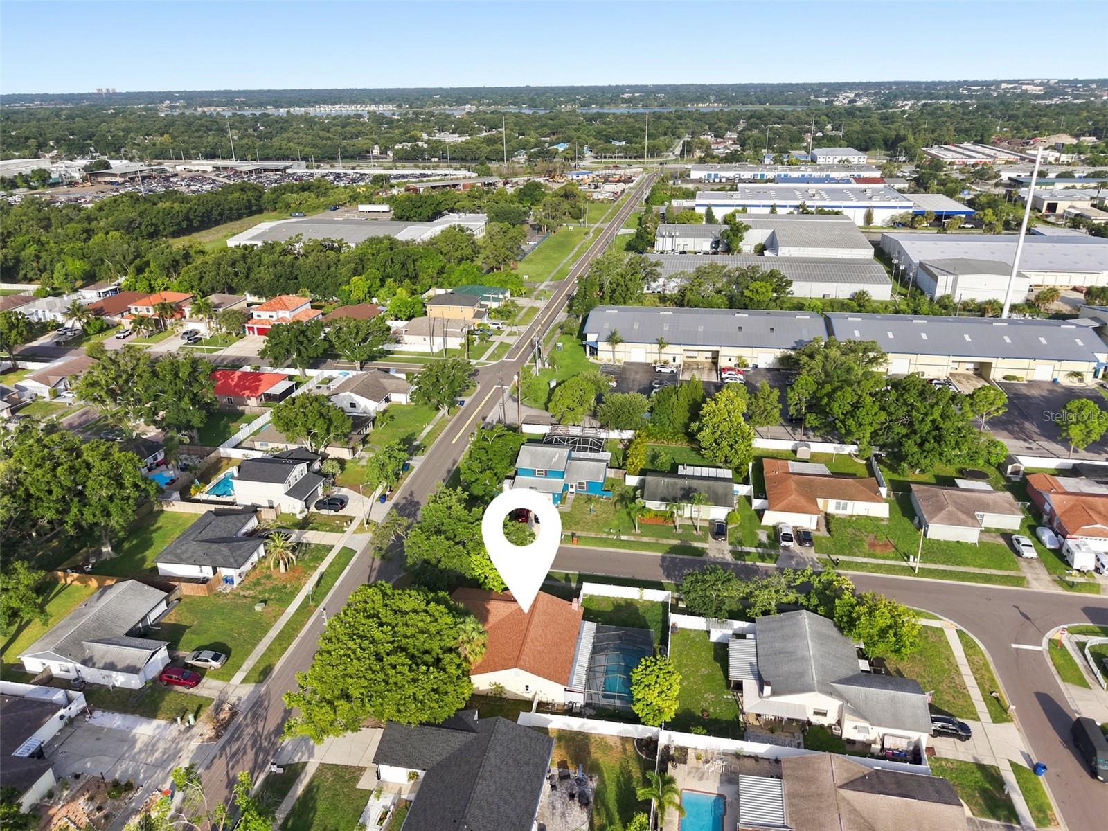 SOMERSET LAKES UNIT ONE - Residential Lease
