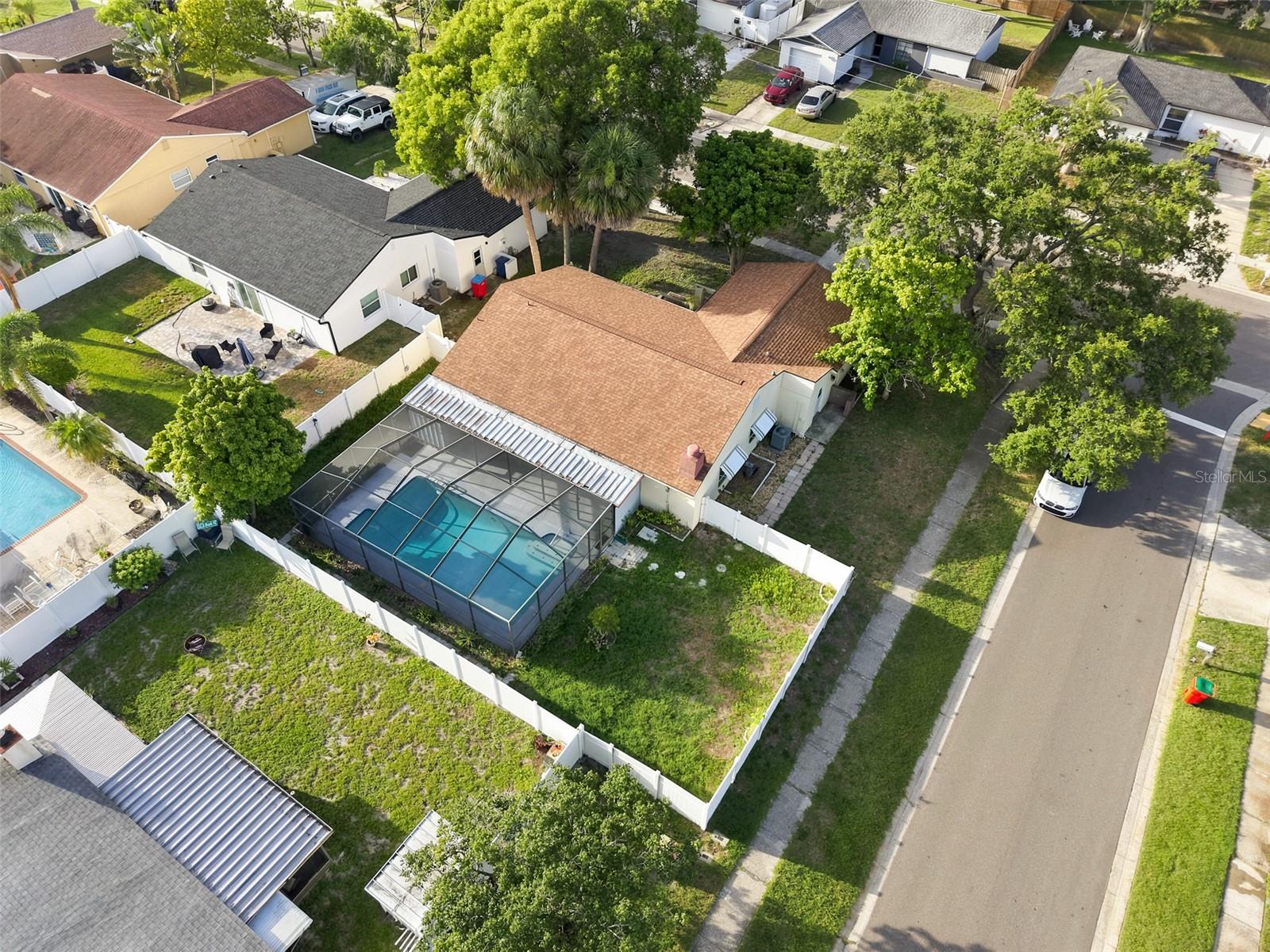 SOMERSET LAKES UNIT ONE - Residential Lease