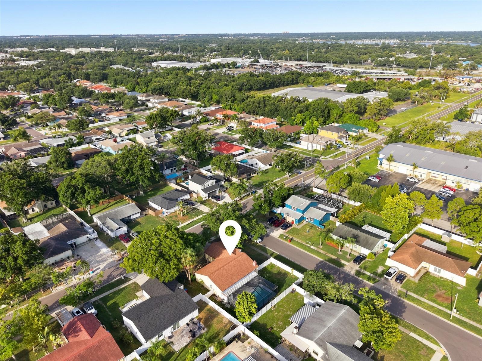 SOMERSET LAKES UNIT ONE - Residential Lease