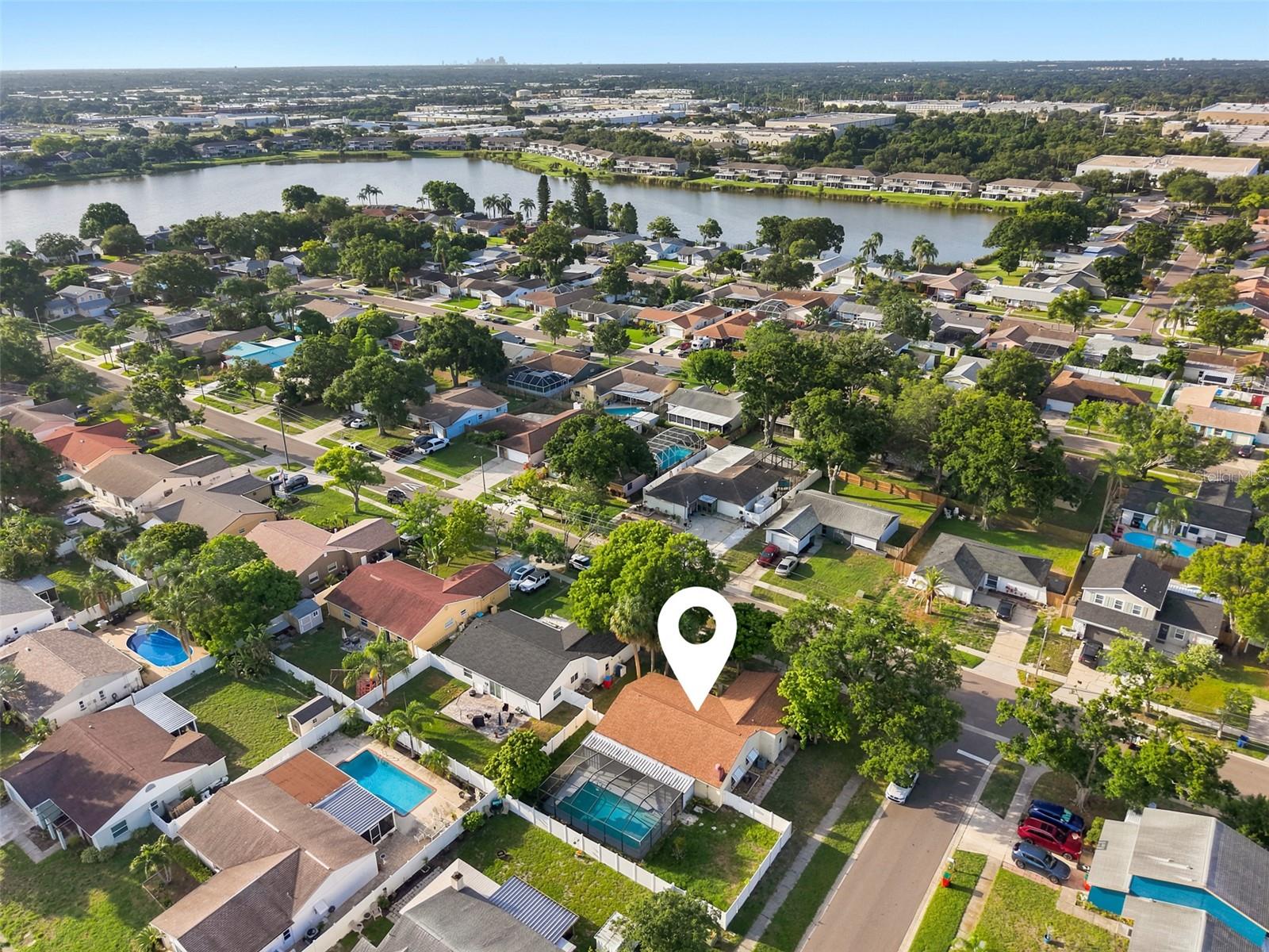 SOMERSET LAKES UNIT ONE - Residential Lease