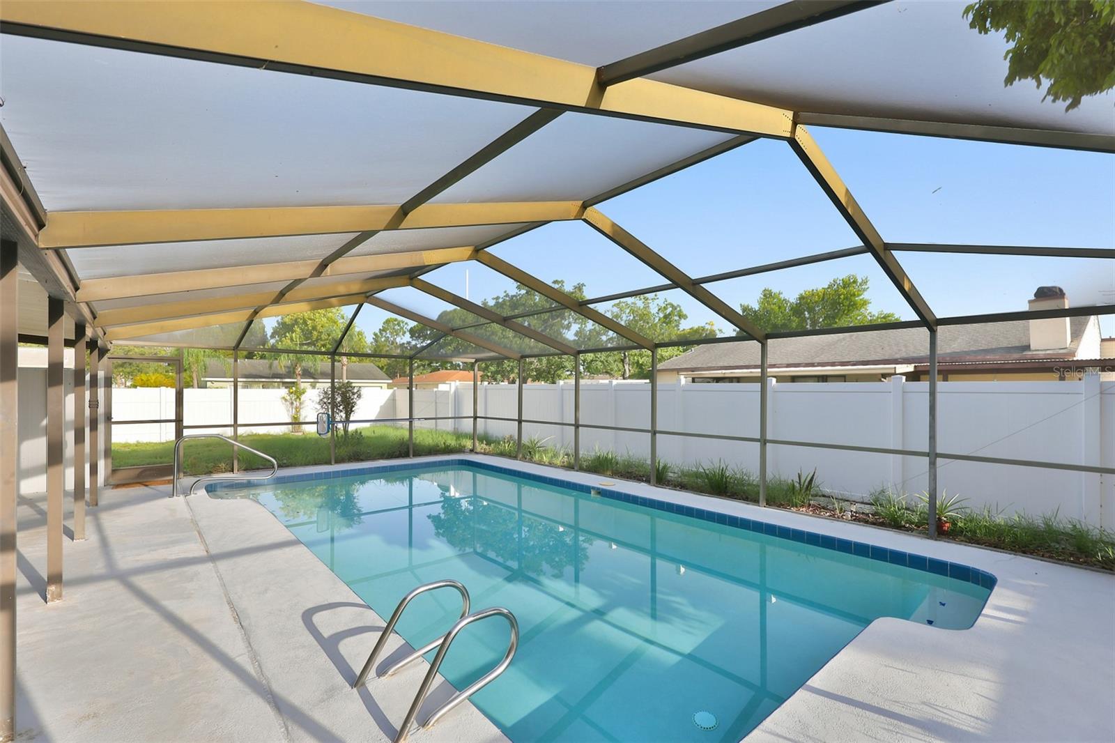 SOMERSET LAKES UNIT ONE - Residential Lease