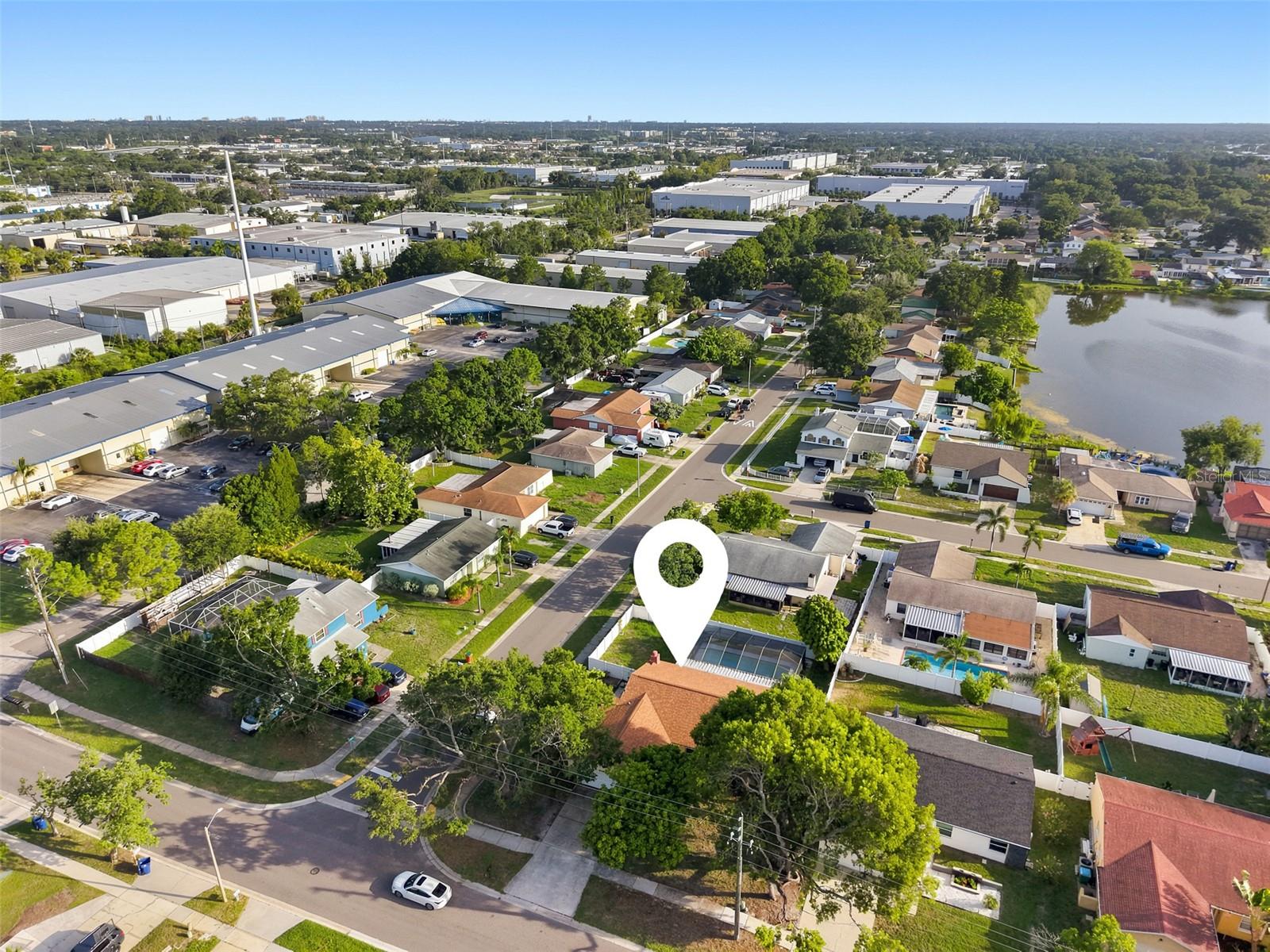 SOMERSET LAKES UNIT ONE - Residential Lease