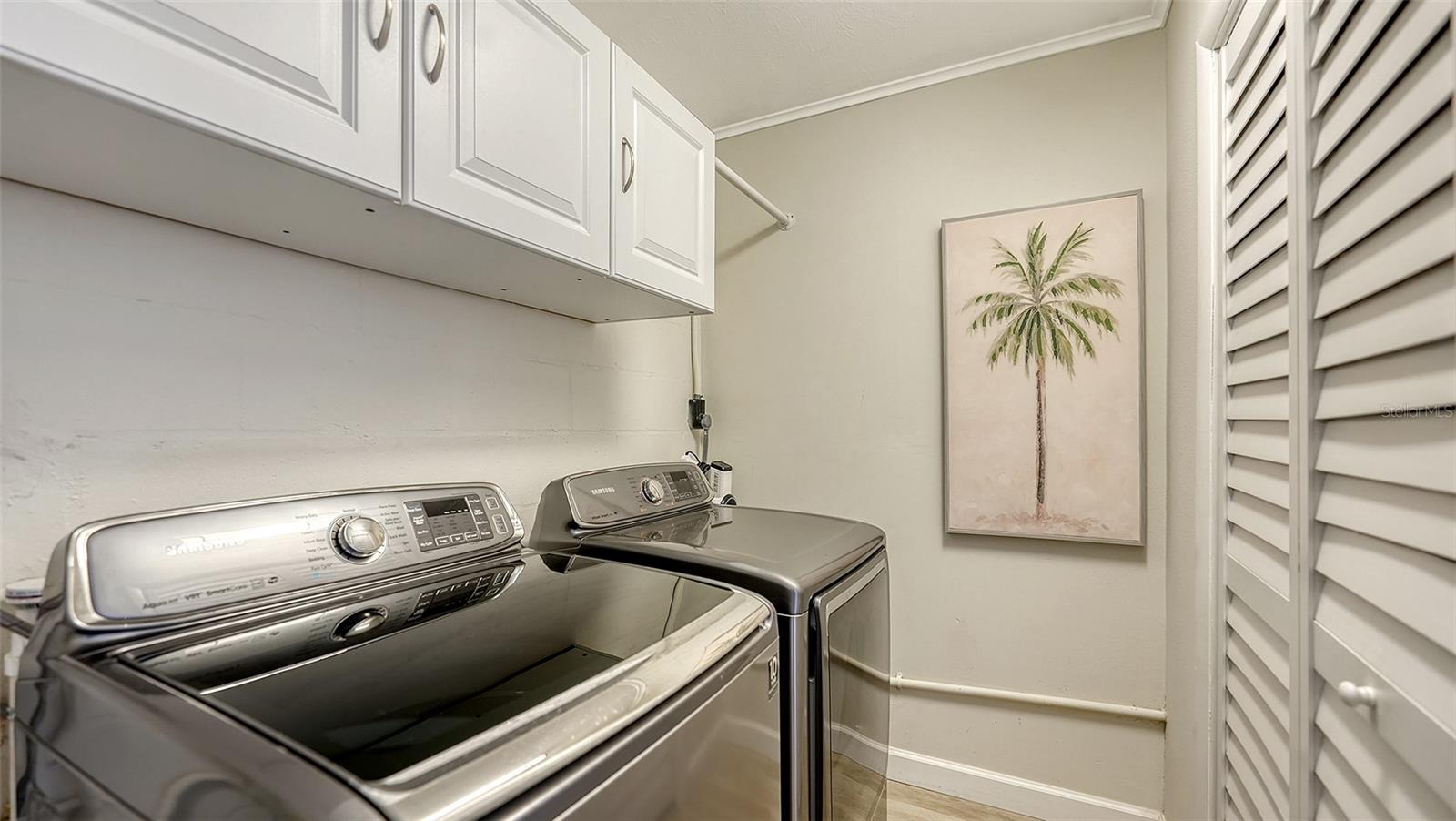 BARNES PKWY - Residential