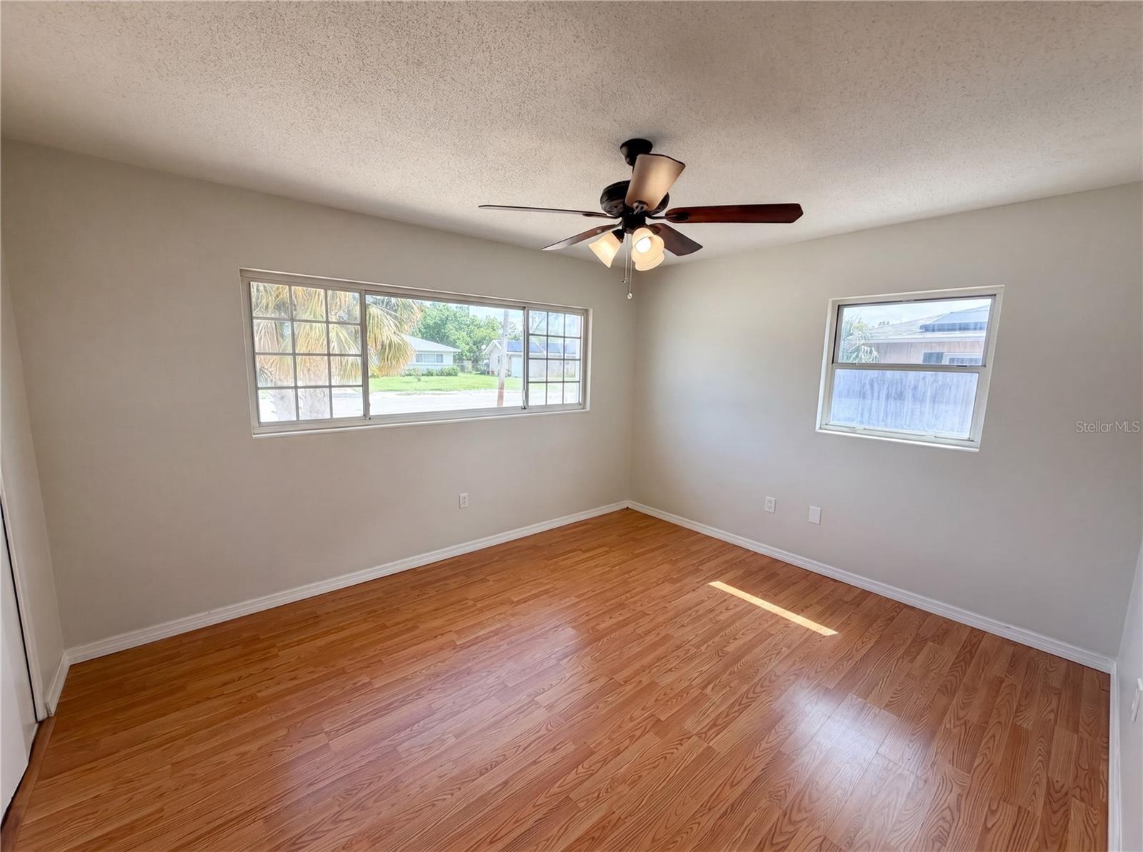 JASMINE LAKES - Residential