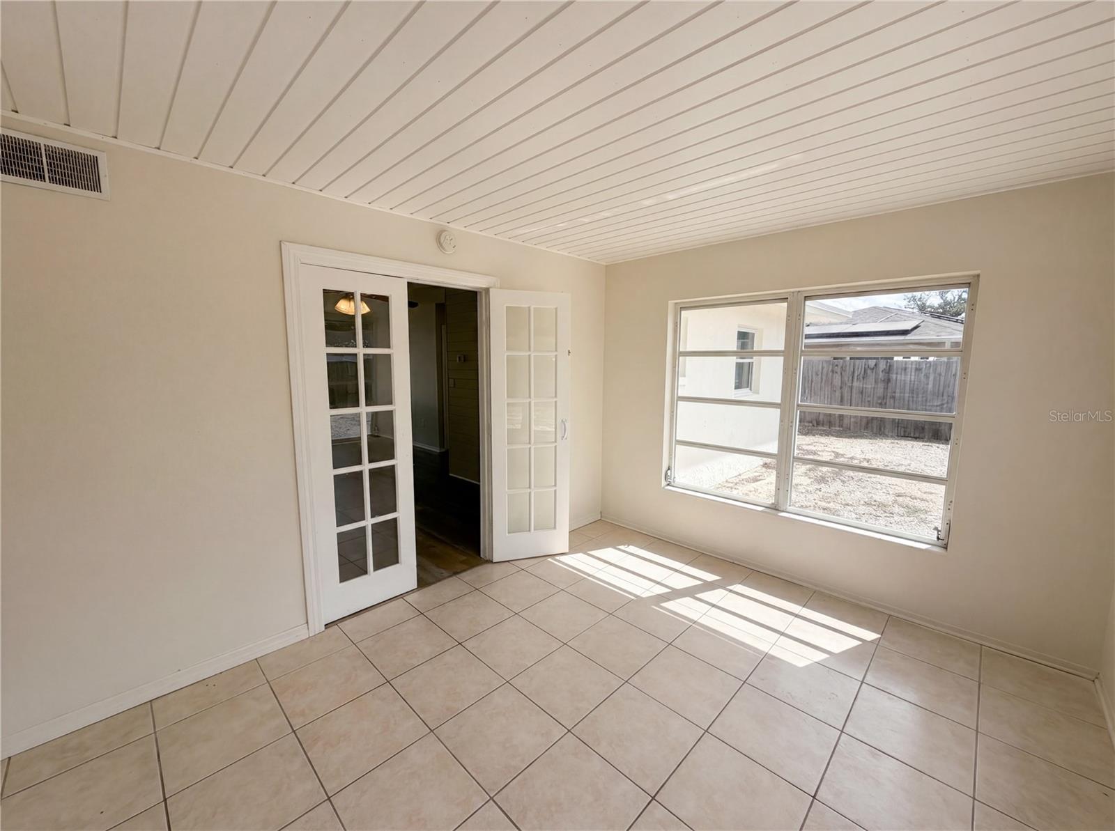 JASMINE LAKES - Residential