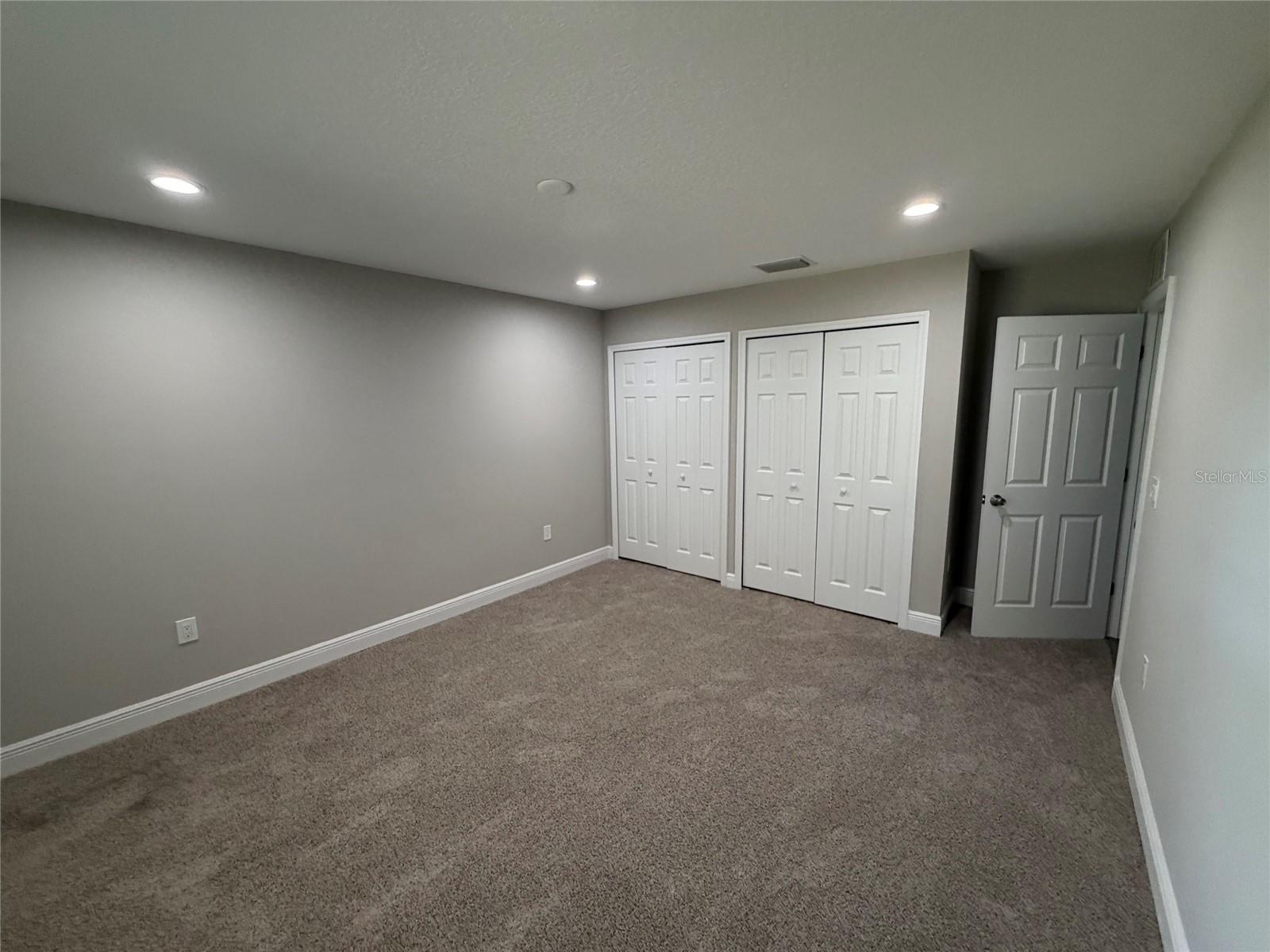 EUCLID HEIGHTS - Residential