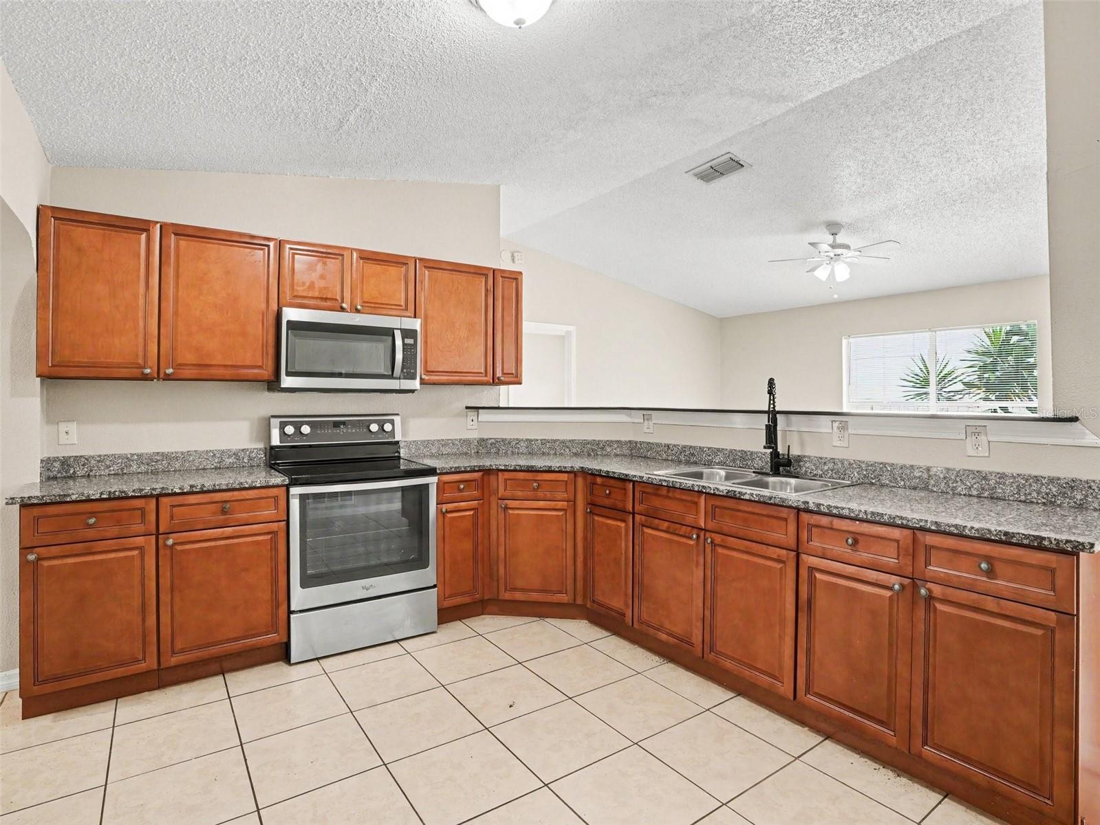 POINCIANA NBRHD 04 VILLAGE 07 - Residential